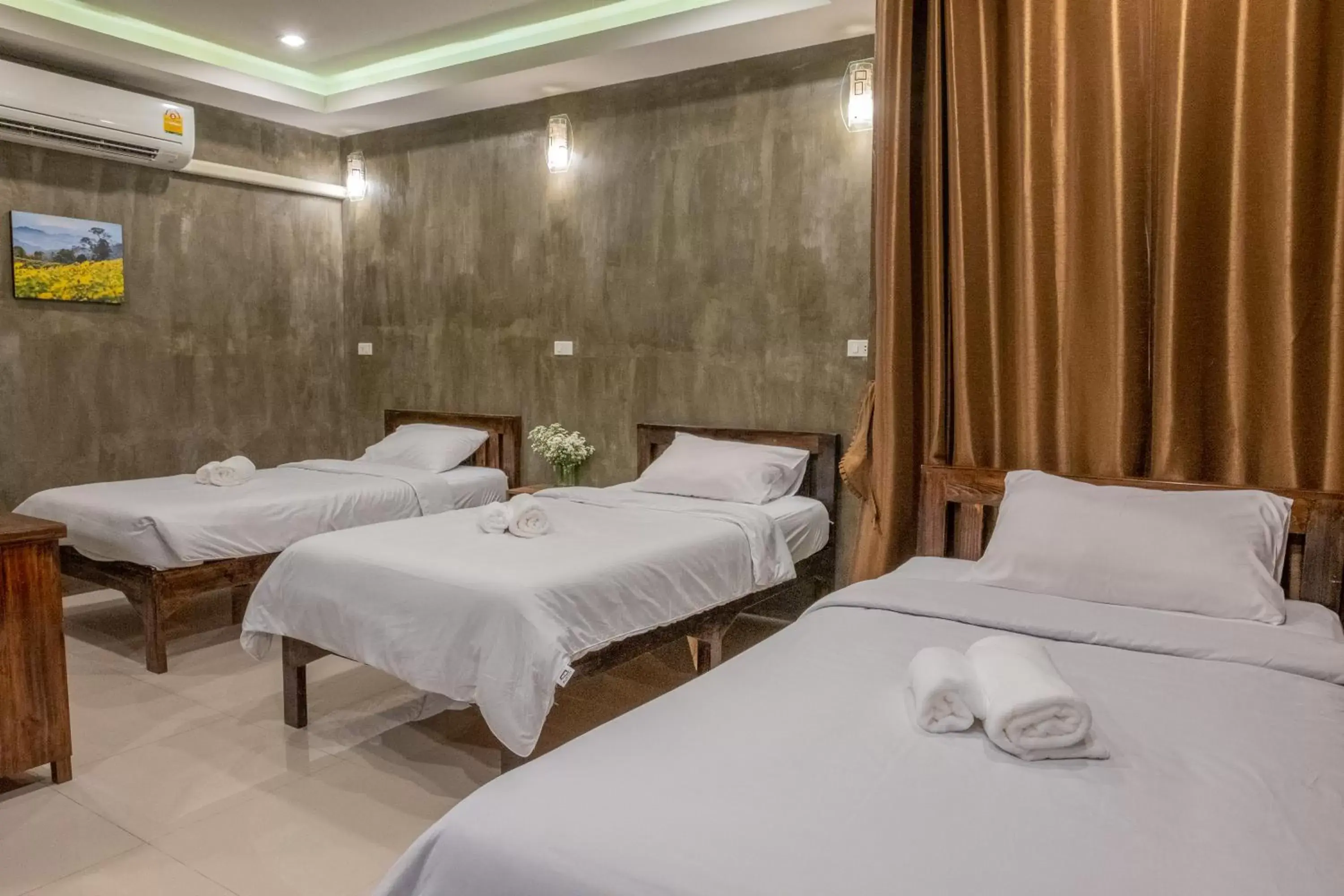 Deluxe Triple Room in Namu Hotel Deluxe Triple Room in Namu Hotel