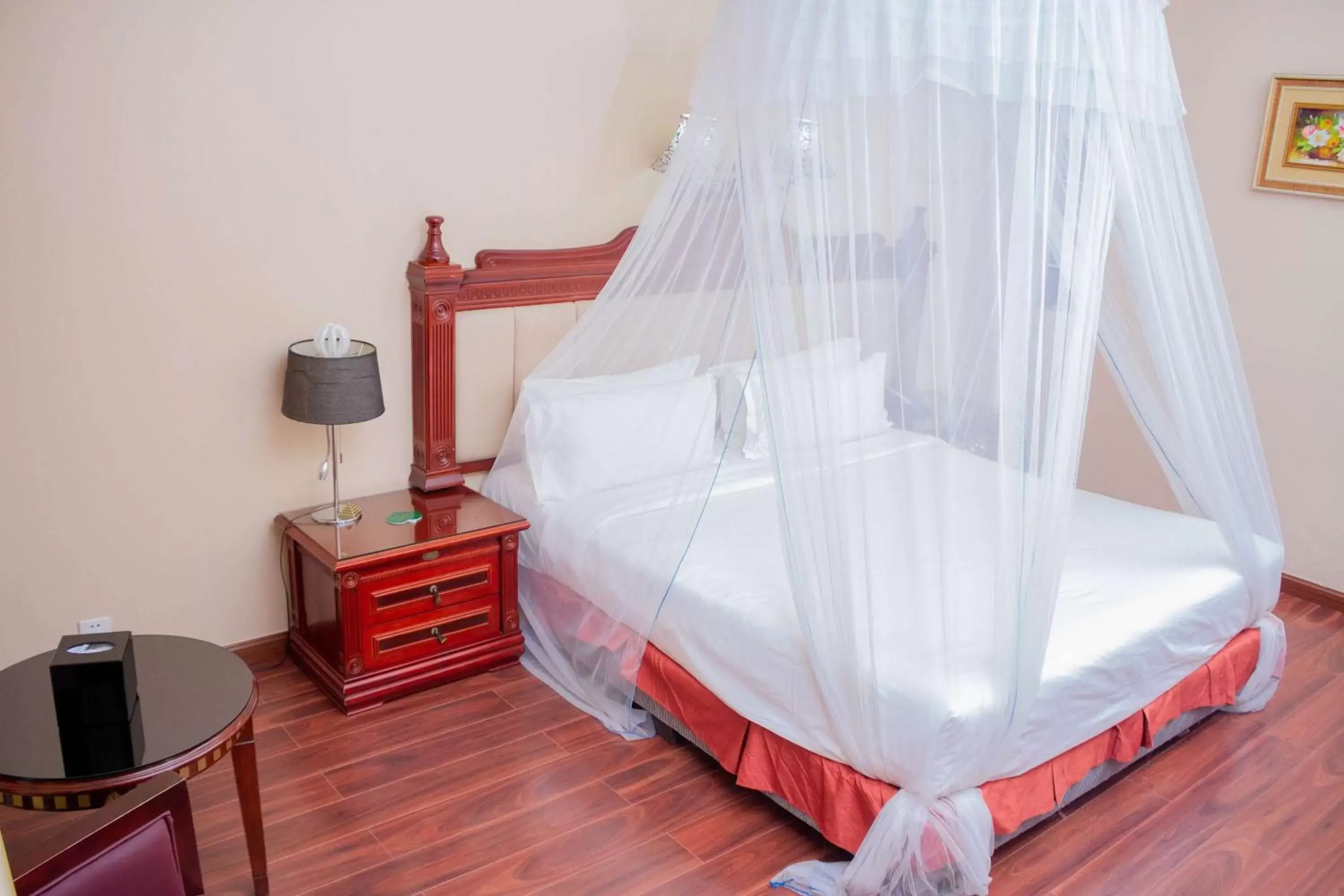 Standard King Room with Courtyard View - Non-Smoking in Best Western Plus Lusaka Hotel Standard King Room with Courtyard View - Non-Smoking in Best Western Plus Lusaka Hotel