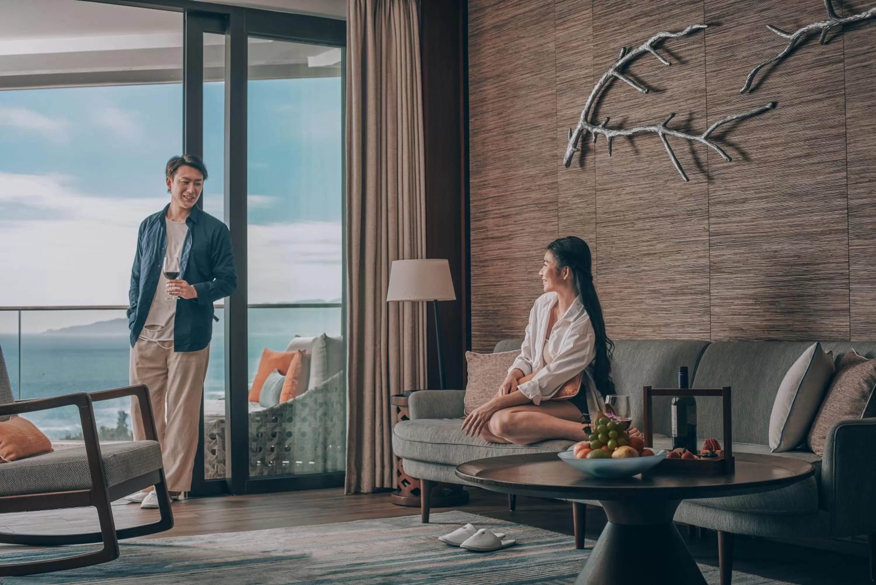 Living room in Crowne Plaza Sanya Haitang Bay Resort by IHG