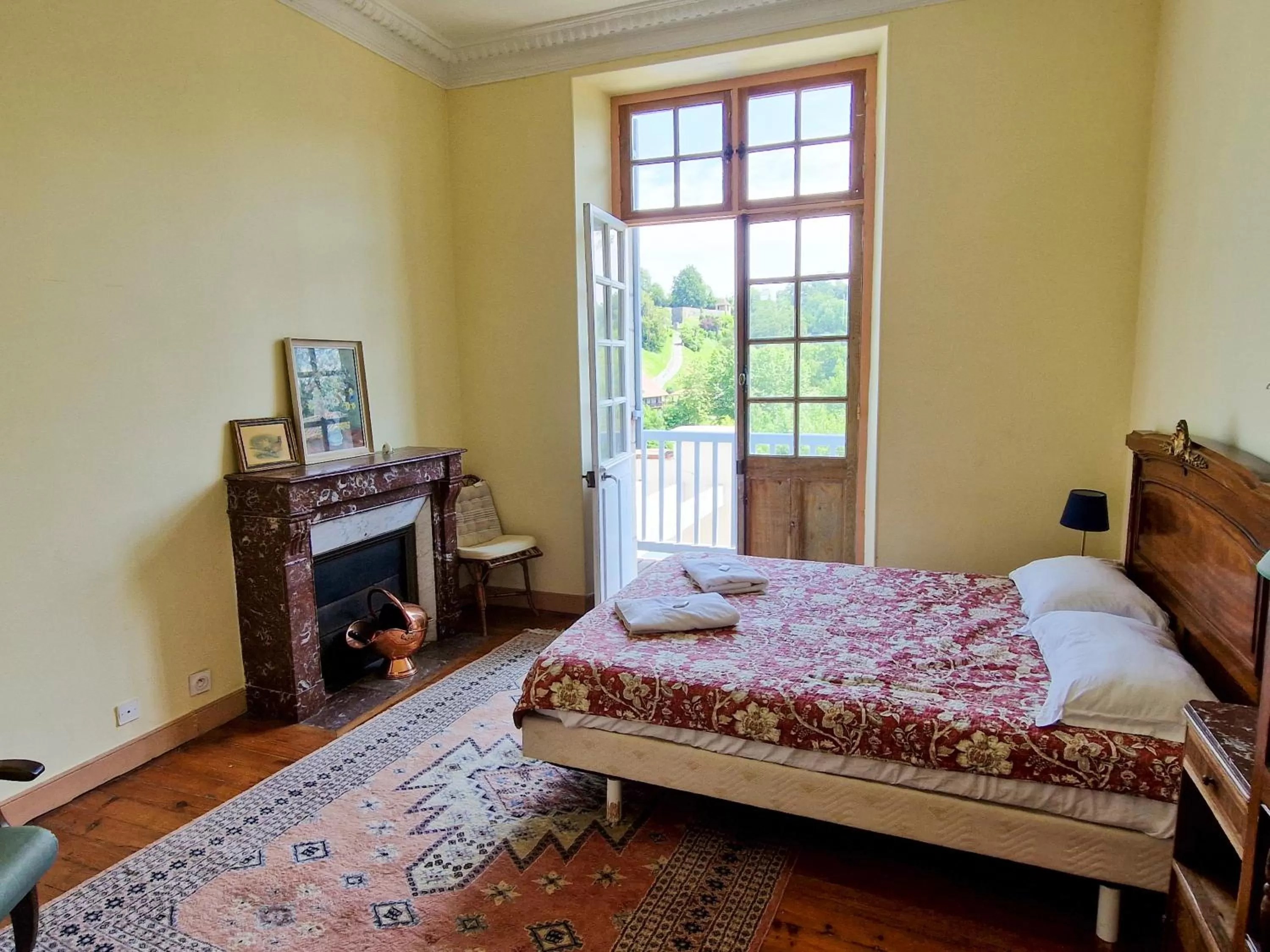 Bed in Chambres du Pont de la Légende