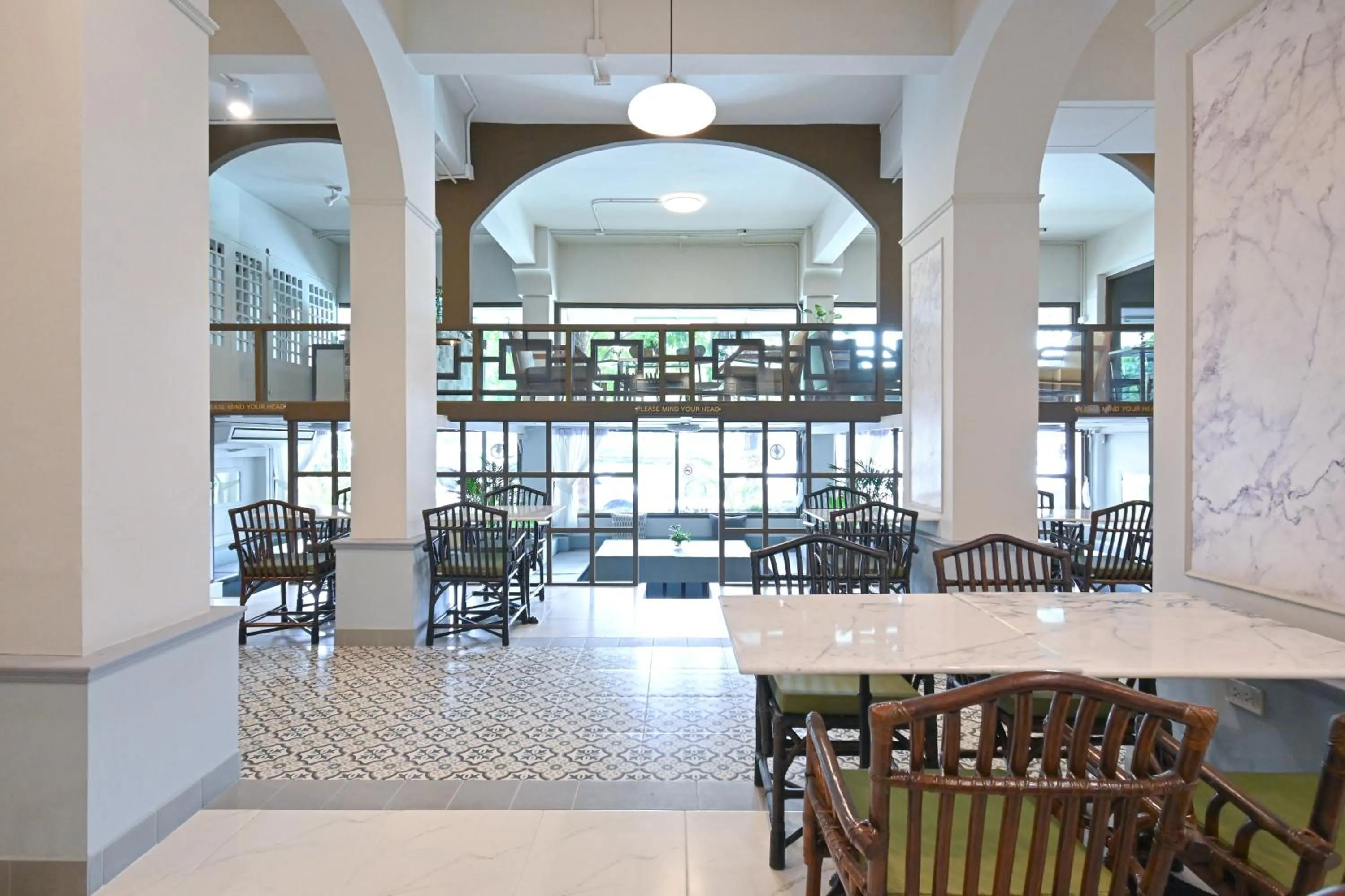 Restaurant/places to eat in The Krungkasem Srikrung Hotel