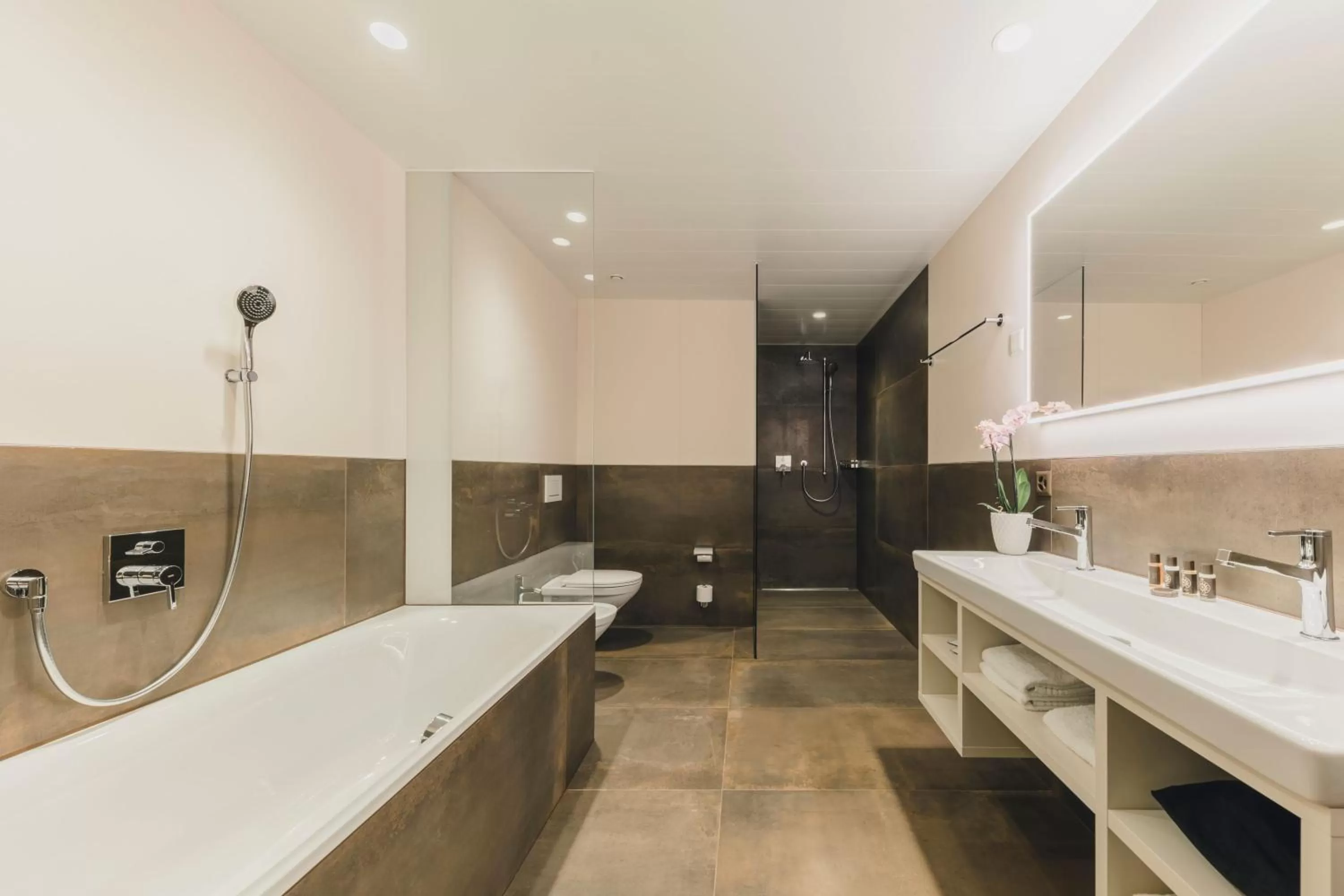 Central by Residence Hotel