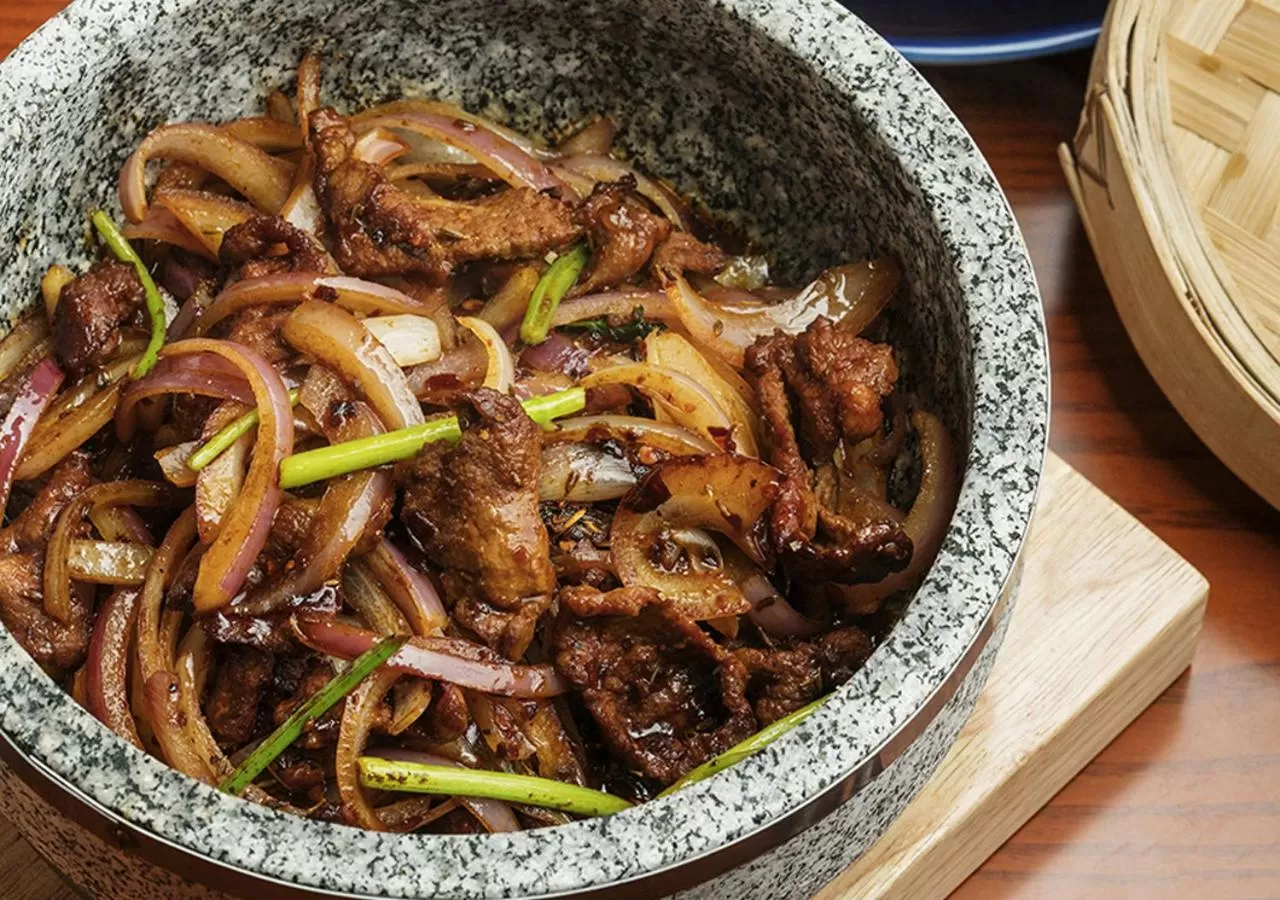 Restaurant/places to eat in Hyatt Regency Metropolitan Chongqing