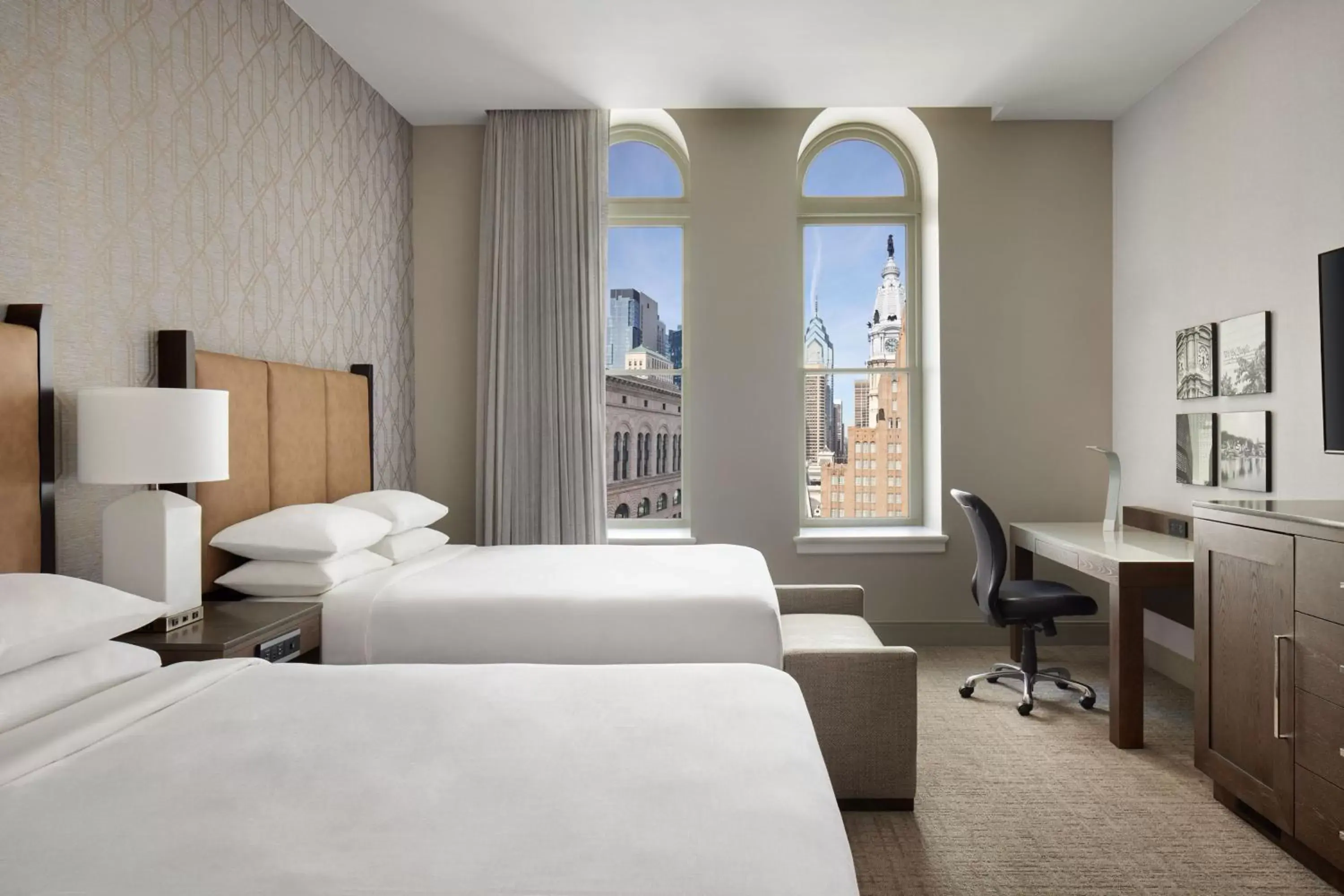 Tower Room - 2 Double Beds in Philadelphia Marriott Downtown Tower Room - 2 Double Beds in Philadelphia Marriott Downtown