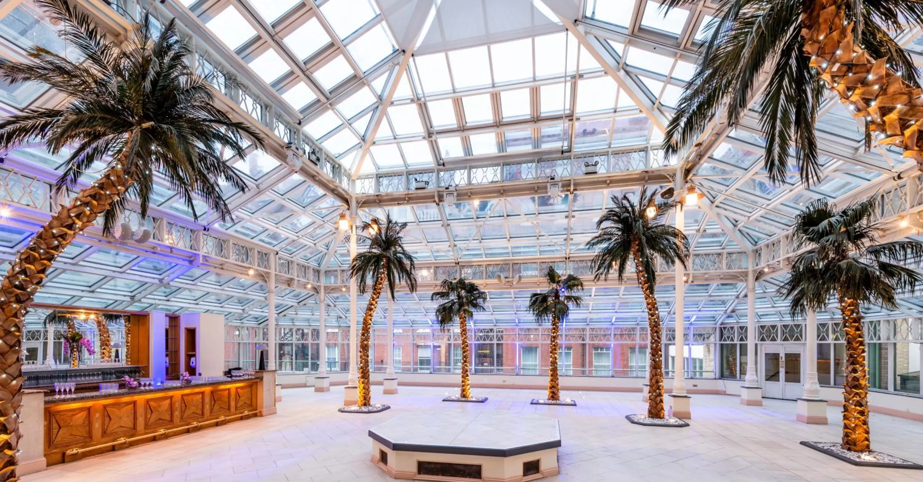 Banquet/Function facilities in Millennium Hotel and Conference Centre Gloucester London