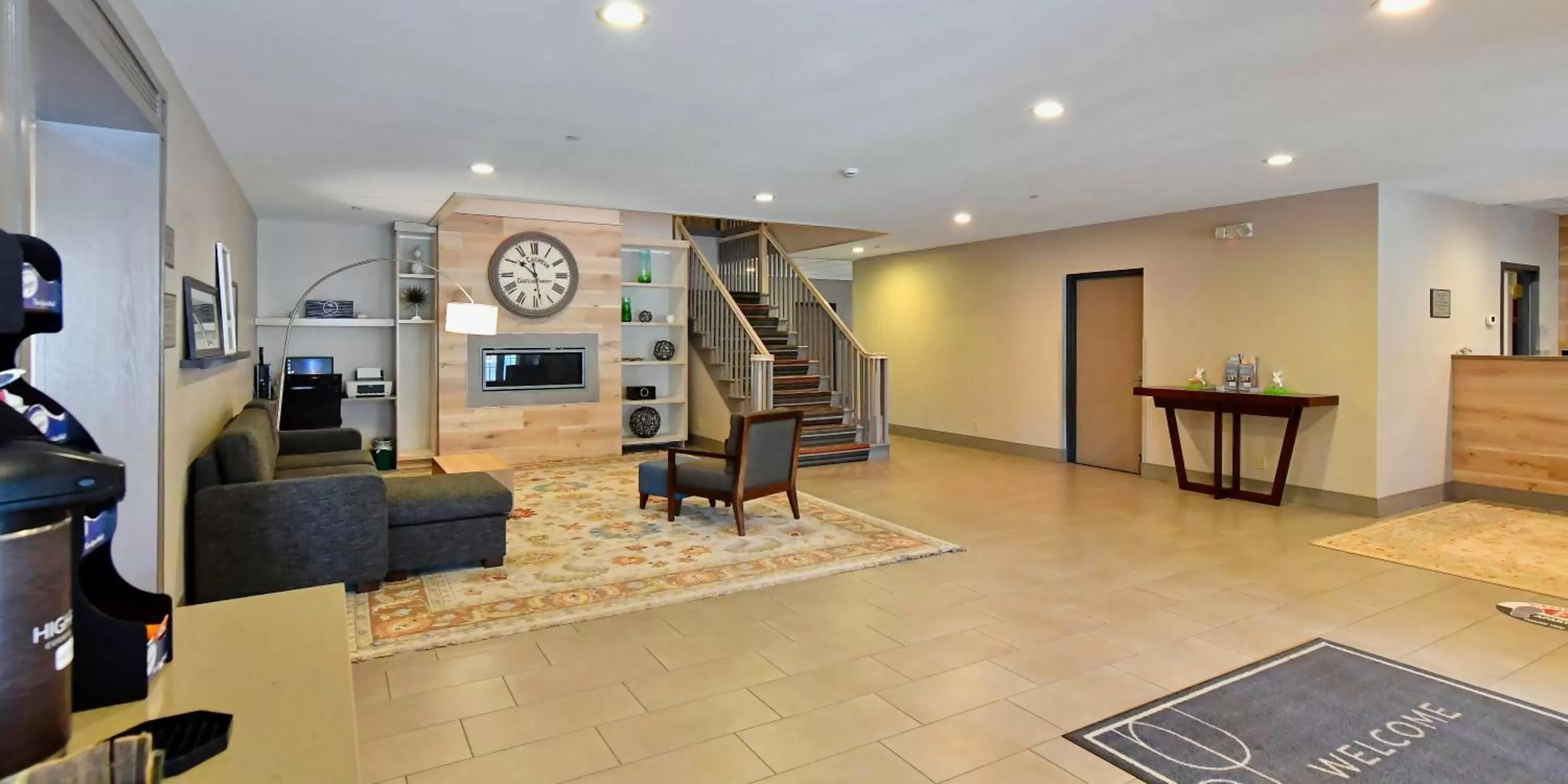 Lobby/Reception in Country Inn & Suites by Radisson, Mount Morris, NY