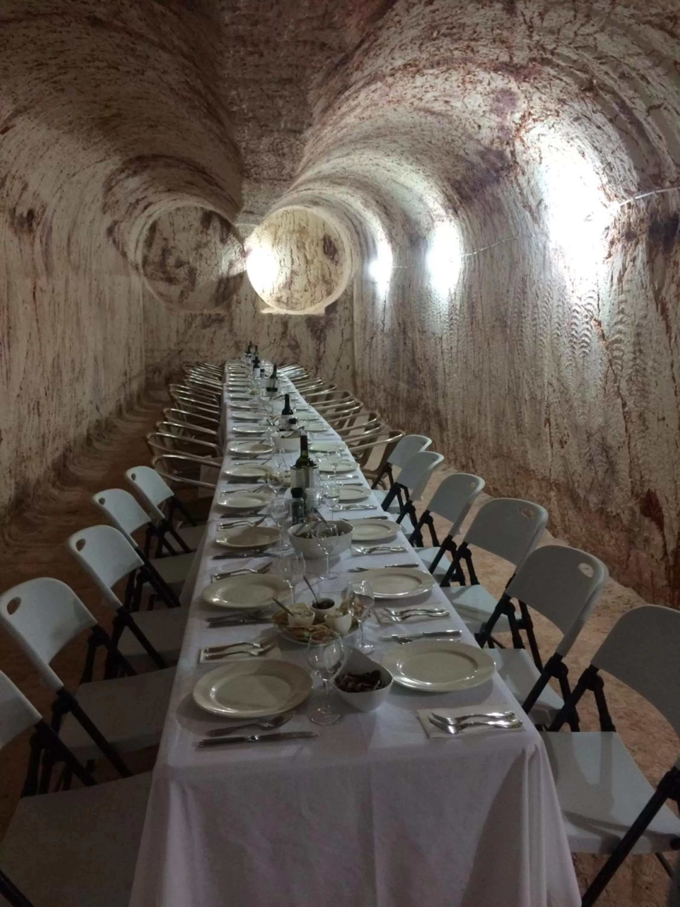 Banquet/Function facilities in Desert Cave Hotel