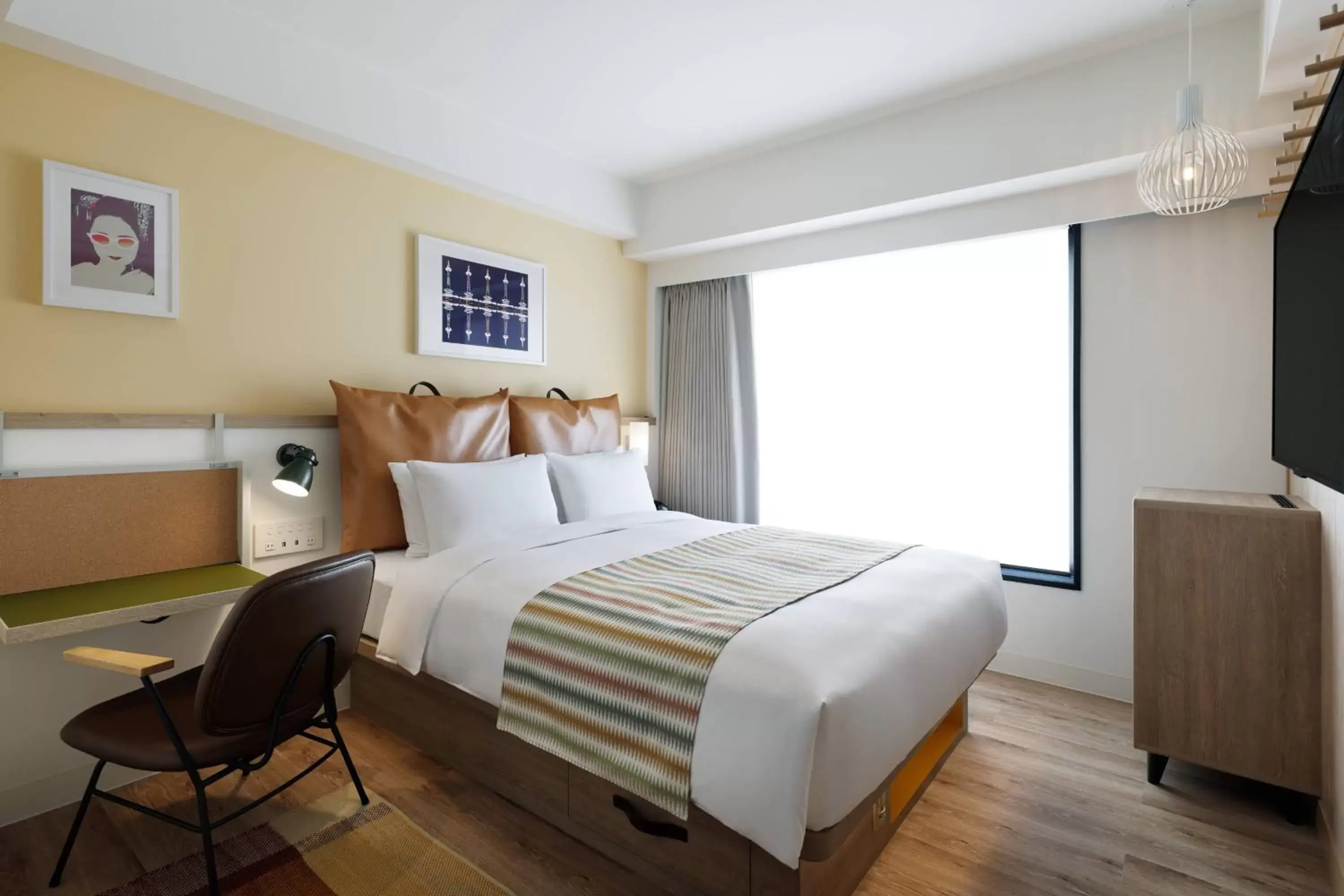 Standard Queen Room - Lower floor in Moxy Kyoto Standard Queen Room - Lower floor in Moxy Kyoto