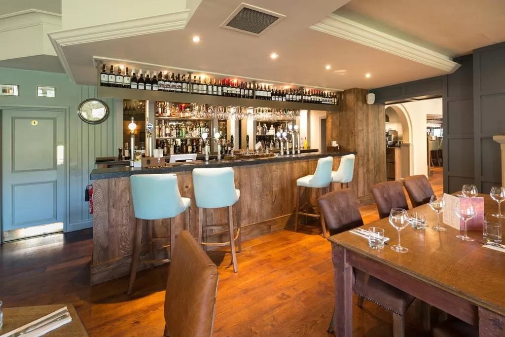 Restaurant/places to eat in The Inn South Stainley