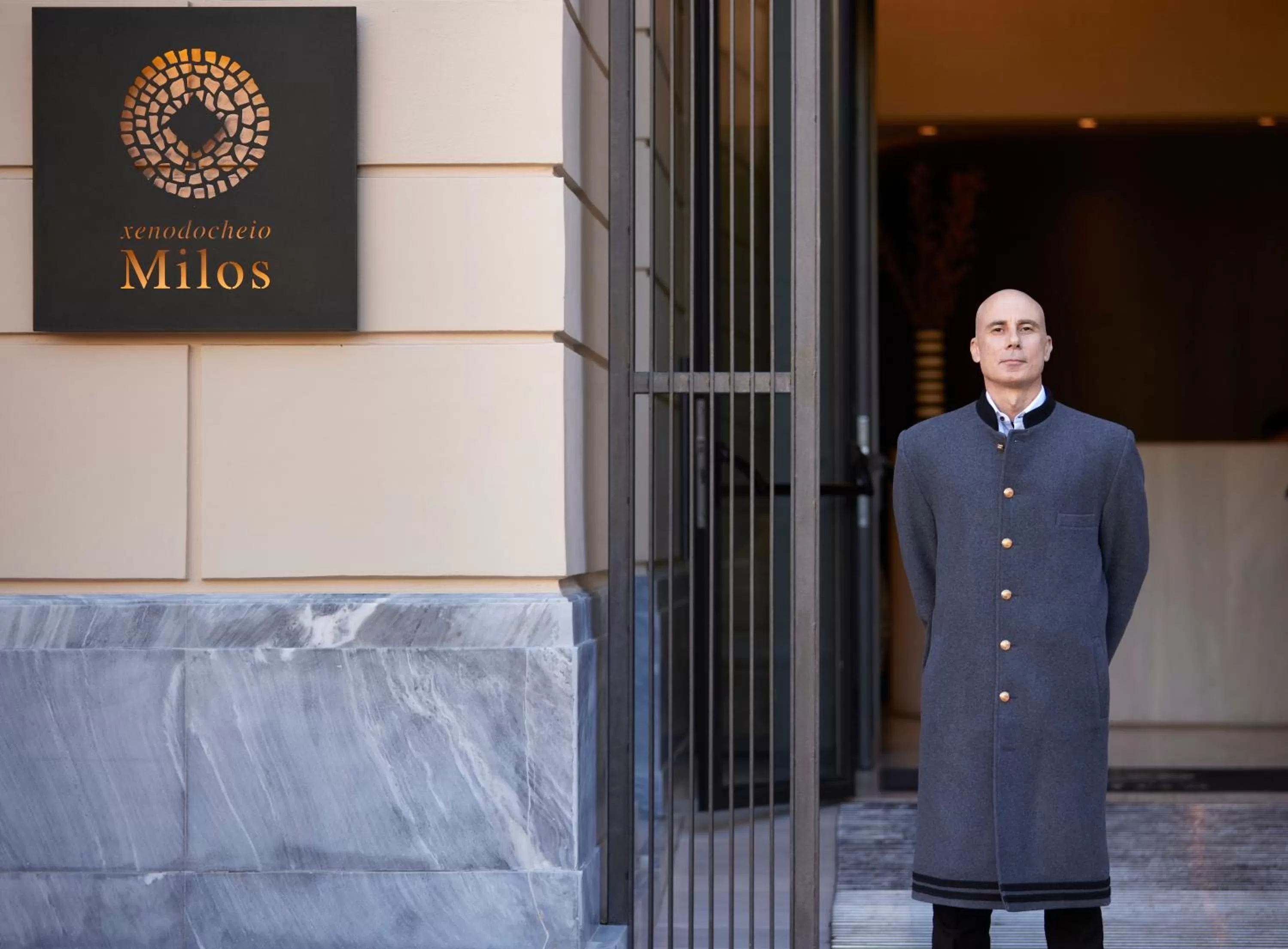 Facade/entrance in xenodocheio Milos