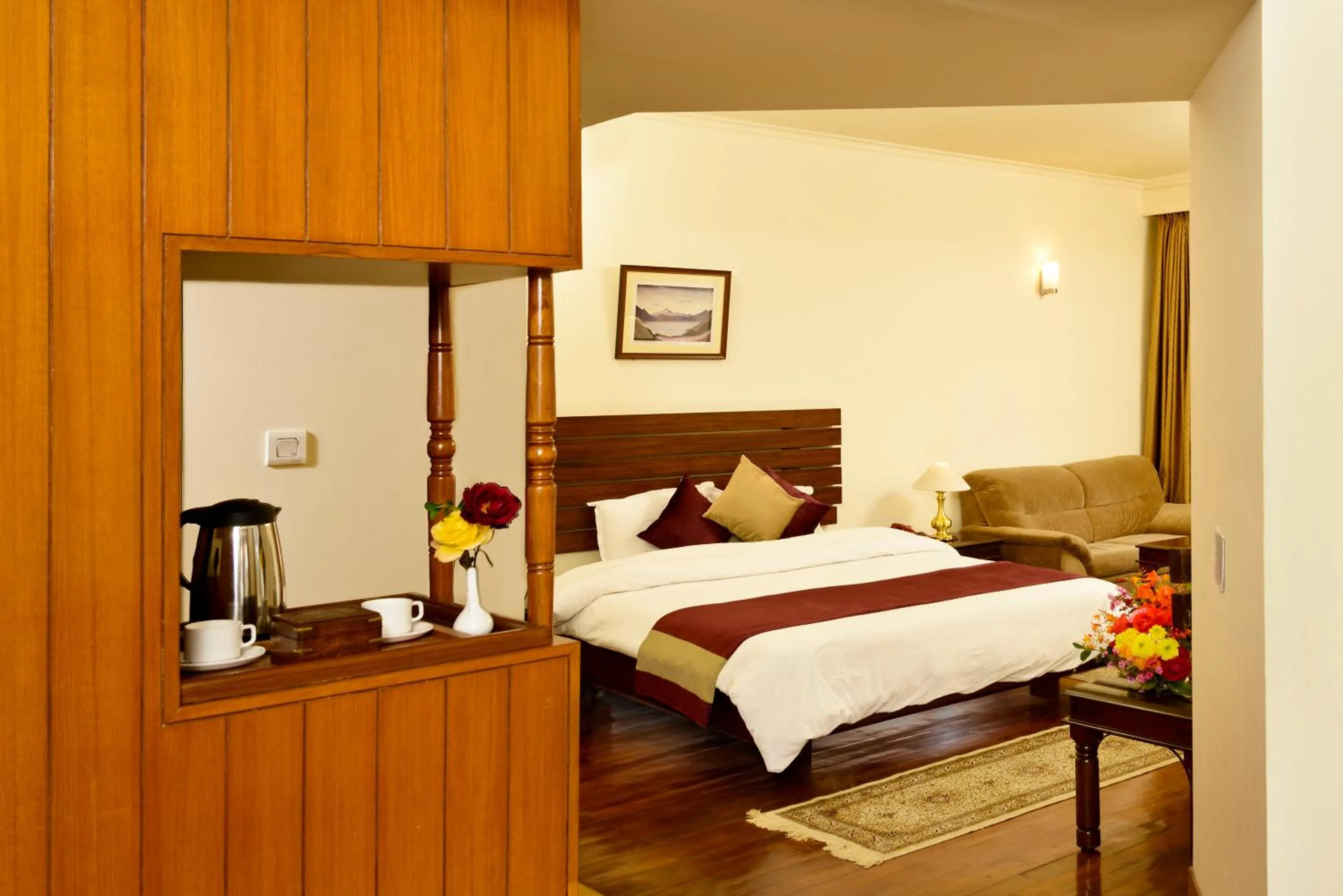 Bathroom, Bed in Solang Valley Resort