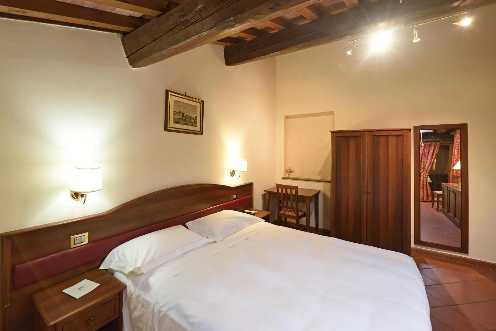 Bedroom, Bed in Relais La Corte di Cloris