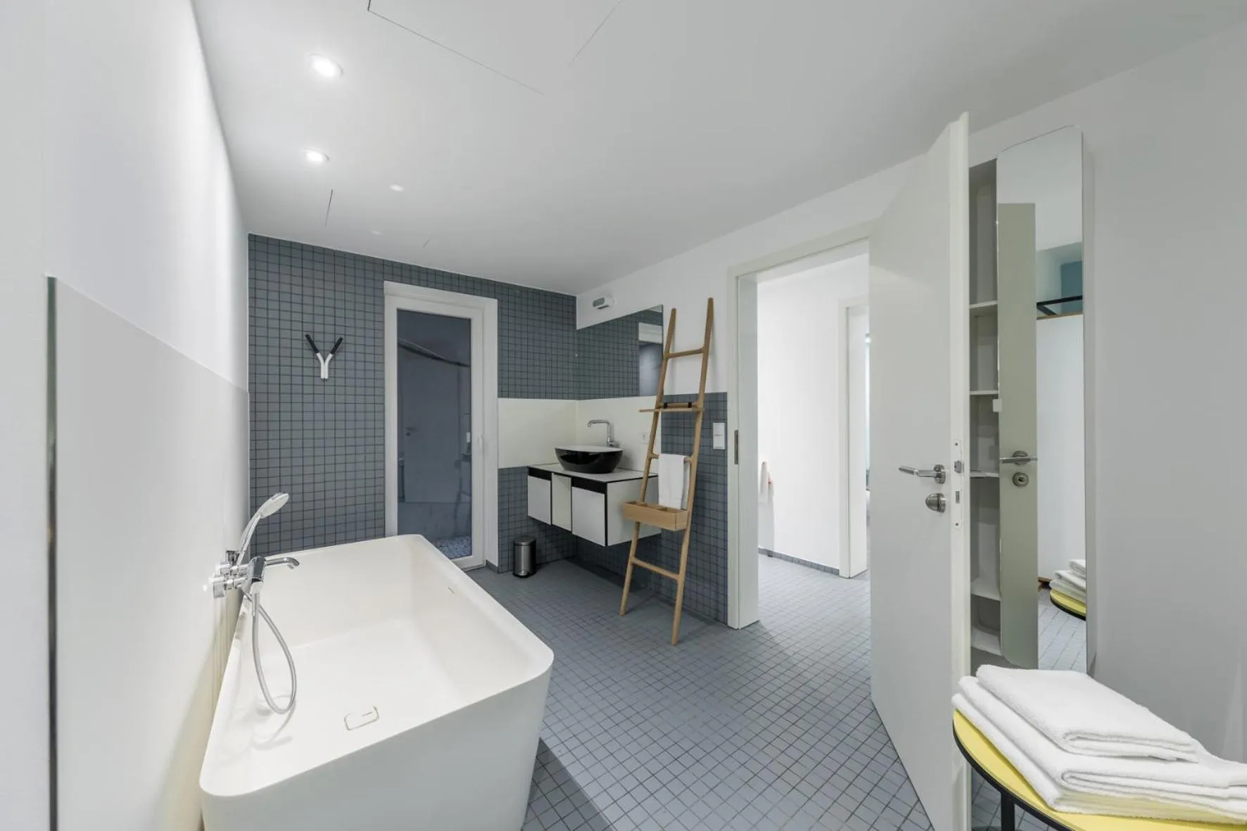 Bathroom, Bed in Hotel Schöne Aussicht