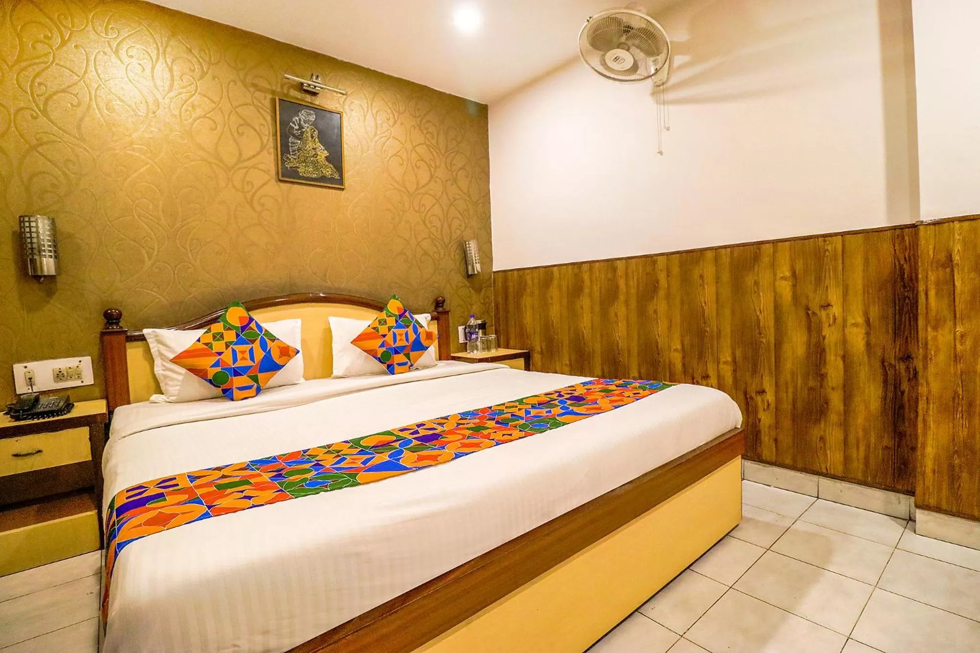 Bed in FabHotel Amritsar Residency