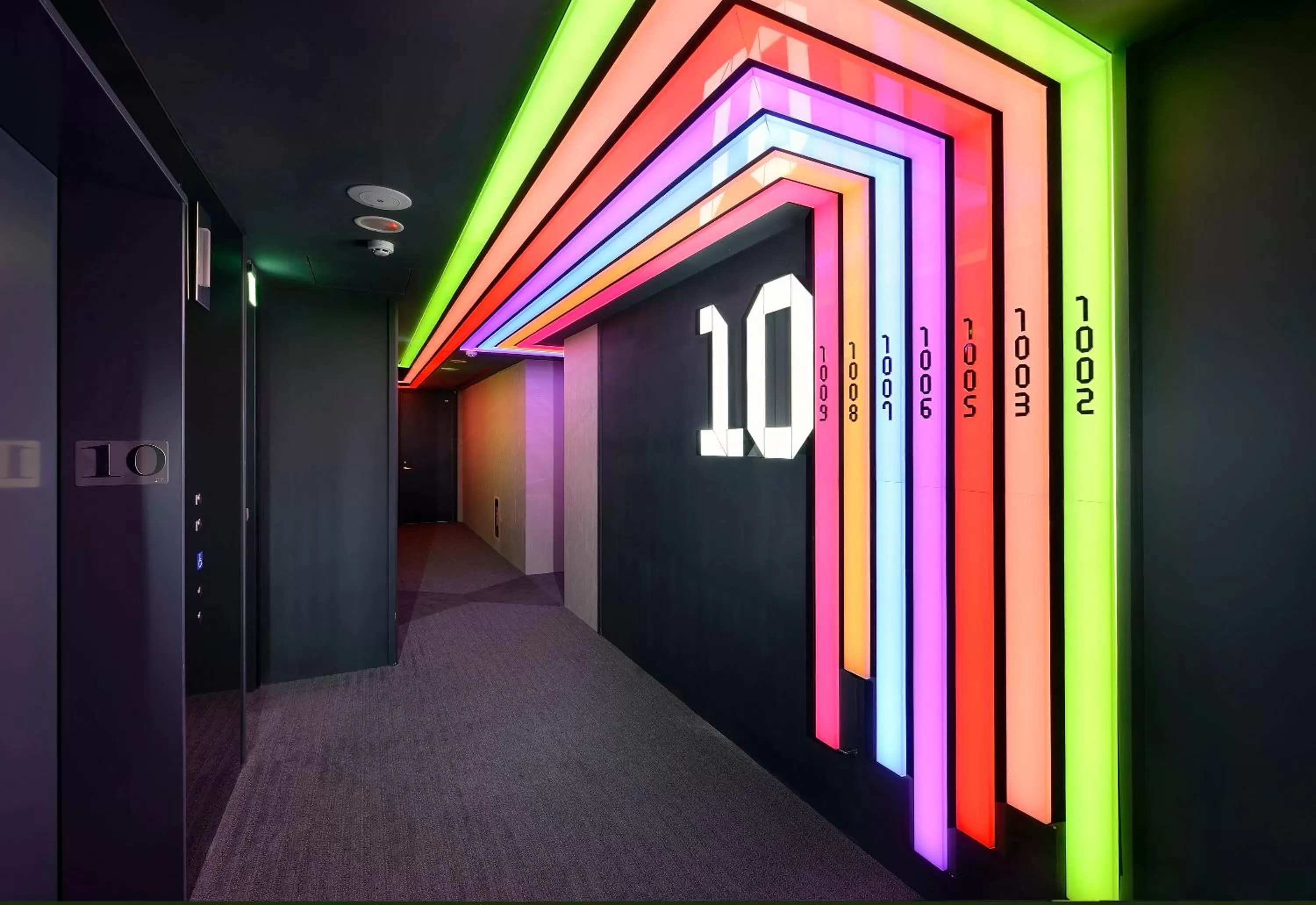 Decorative detail in Uinn Business Hotel-Shihlin