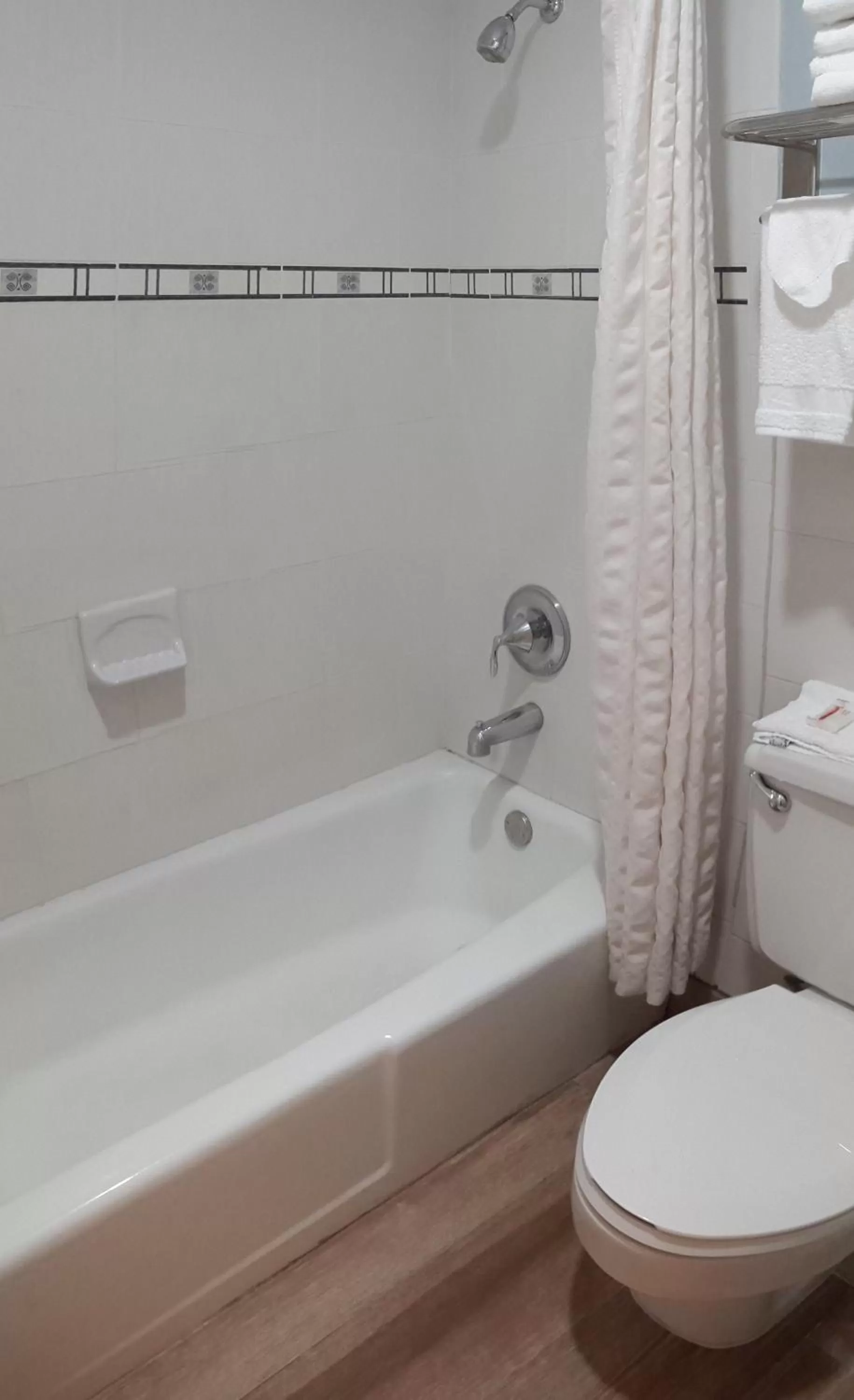 Bathroom in Super 8 by Wyndham Florida City/Homestead/Everglades