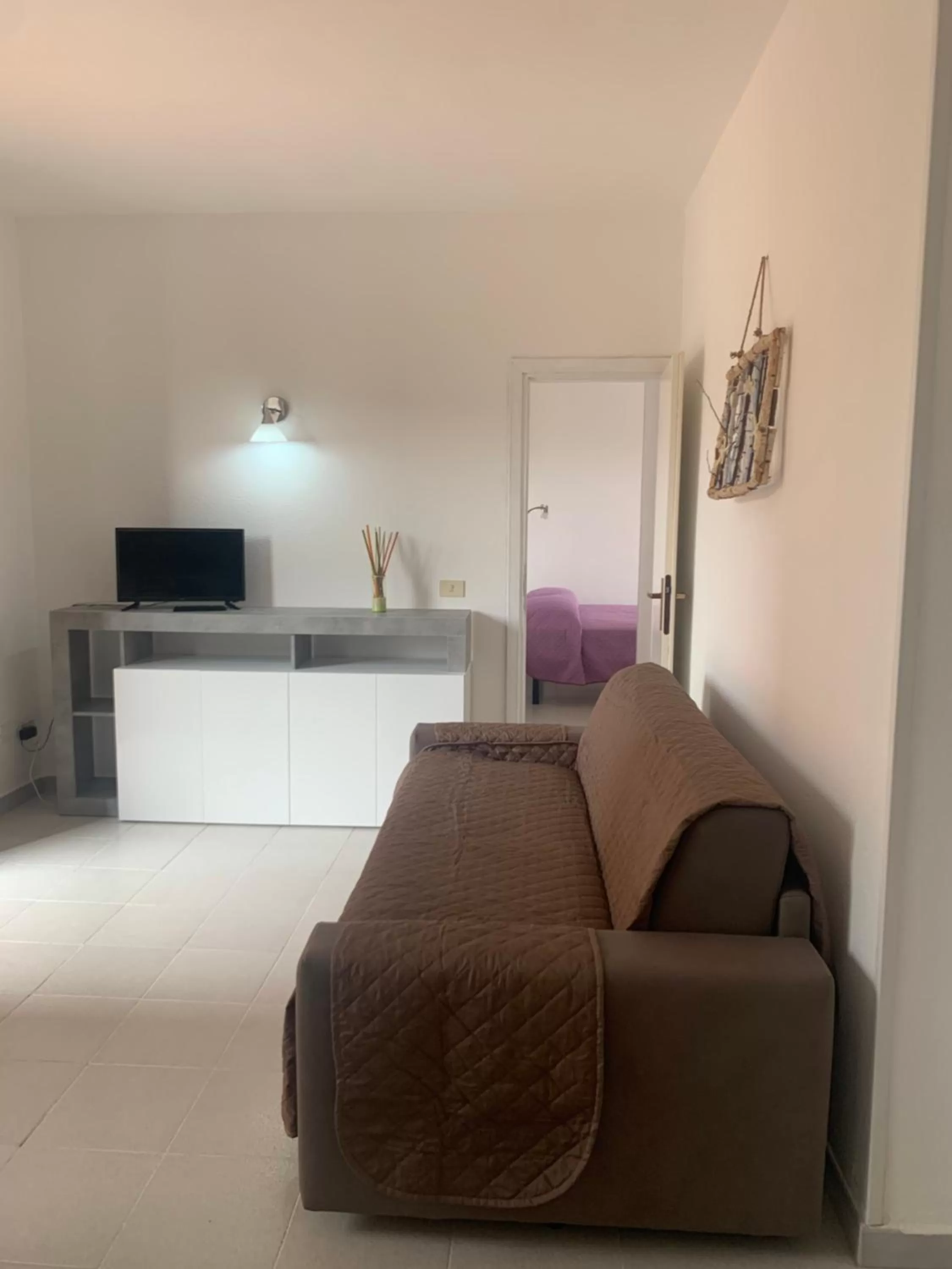 Porto Coda Cavallo Salina Bamba