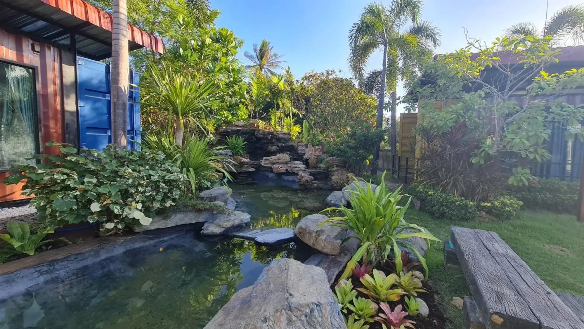 Garden in Beach Box at Pran Garden in Beach Box at Pran