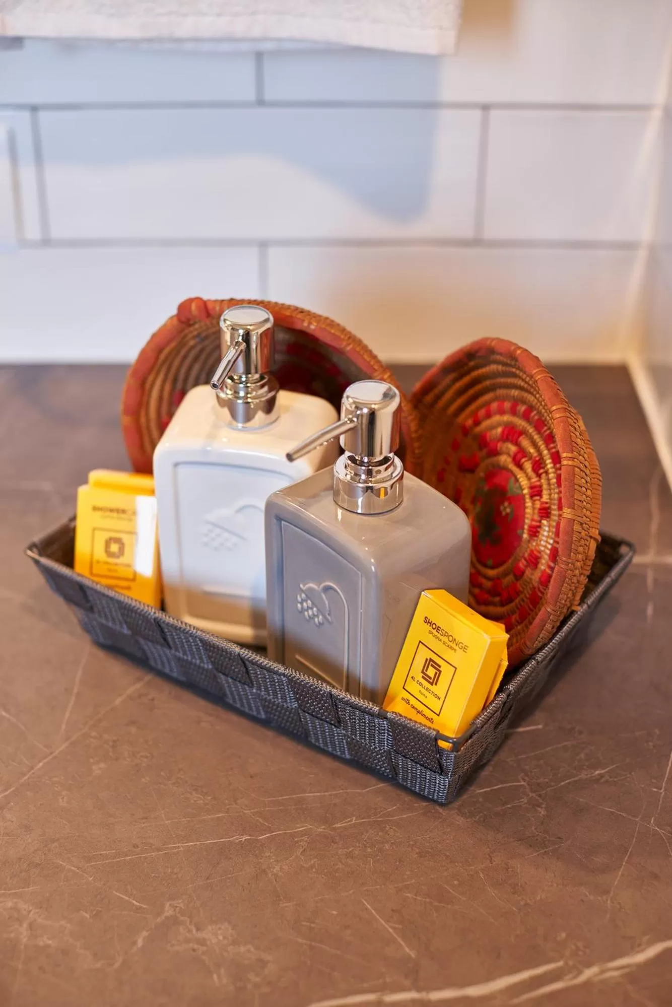 Decorative detail in al VICOLO VI