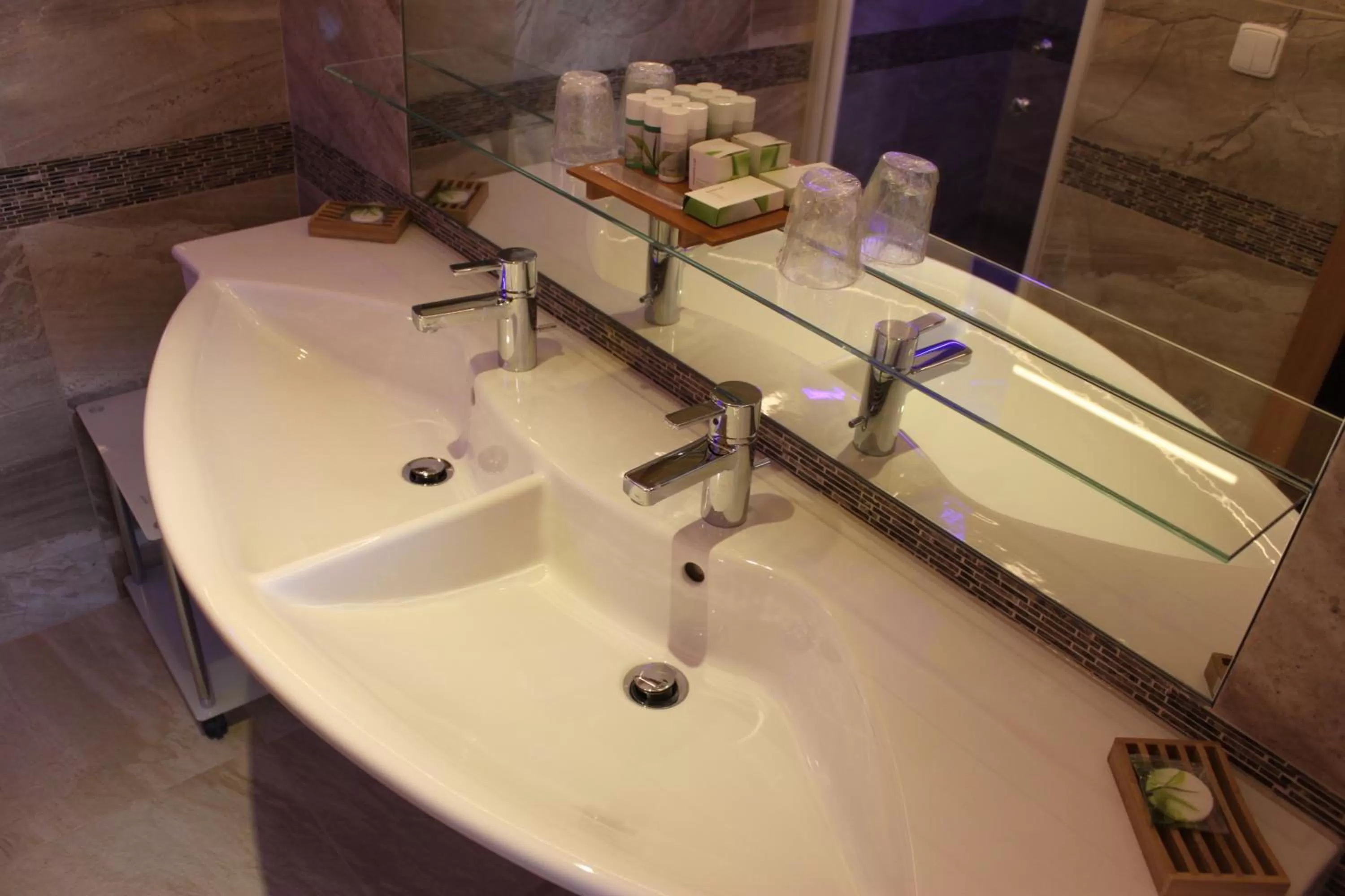 Bathroom in Danubia Gate Hotel