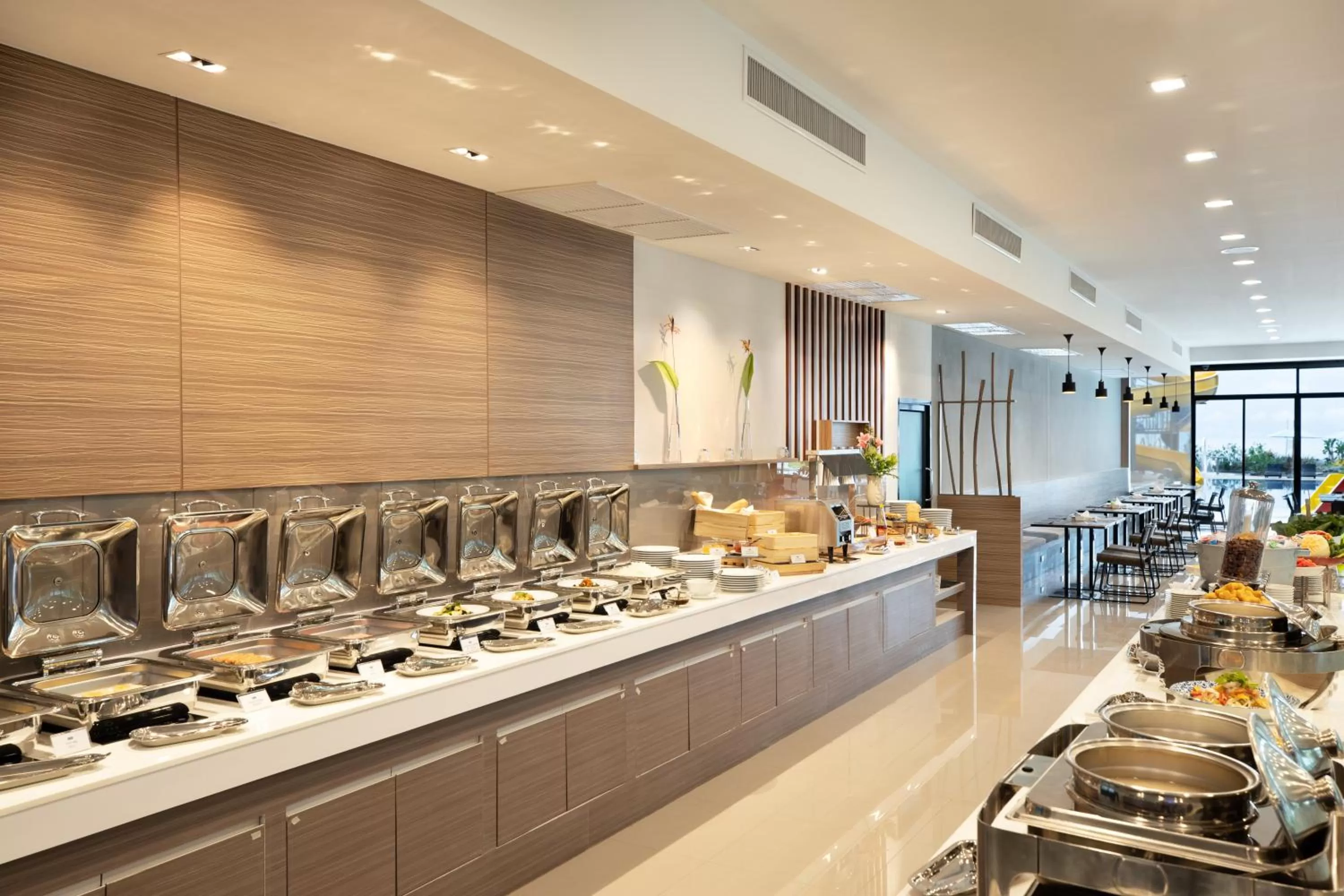 Restaurant/places to eat in Centara Life Cha-Am Beach Resort Hua Hin