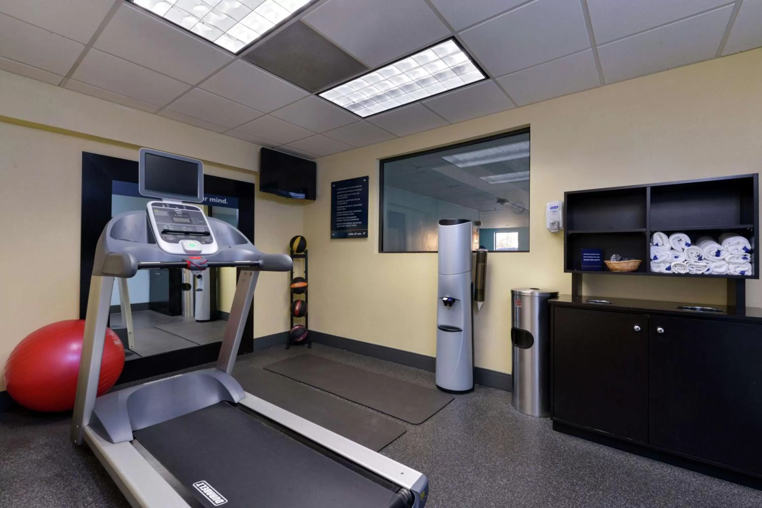 Fitness centre/facilities in Hampton Inn Columbus-East