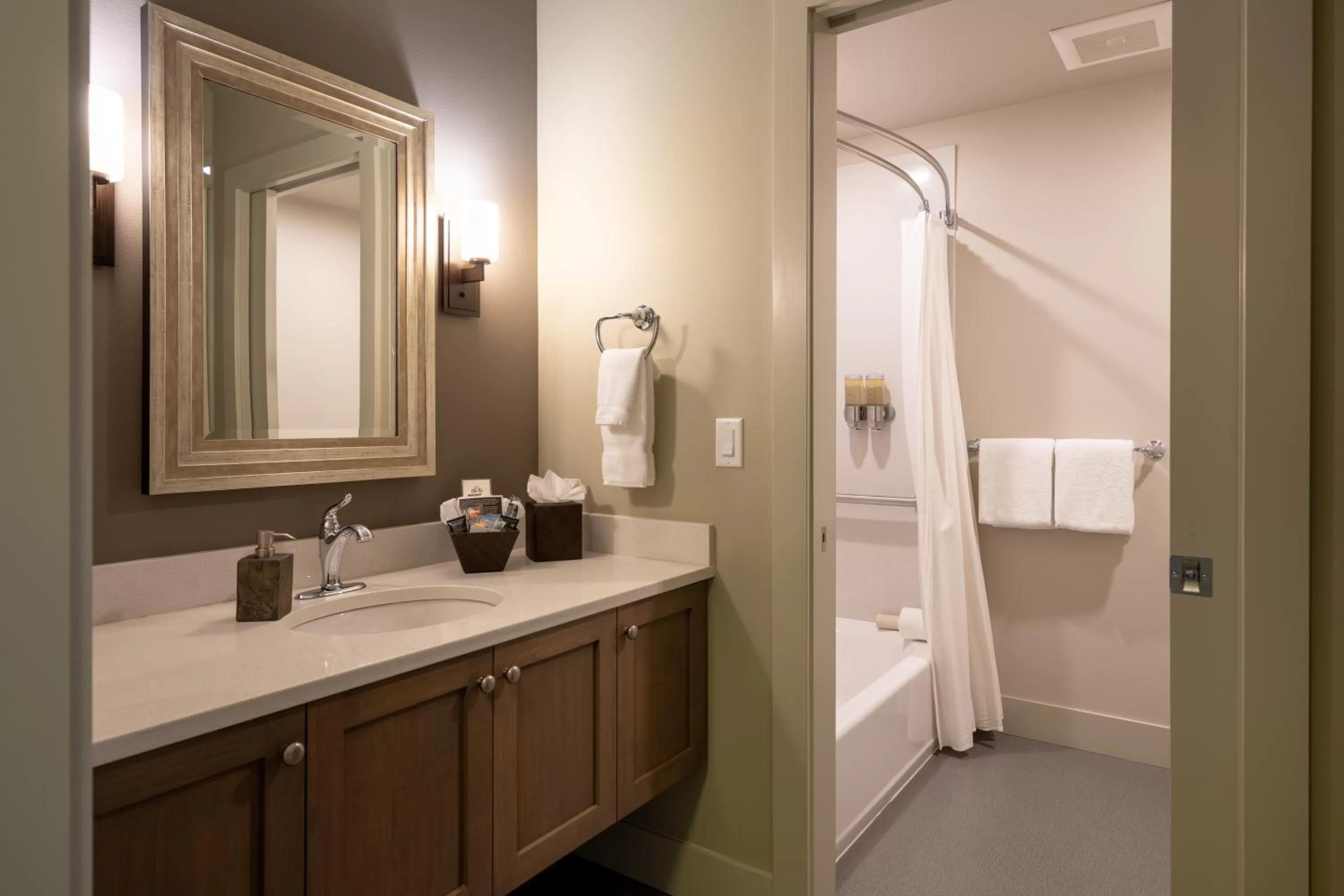 Decorative detail, Bathroom in Inn at Lynden