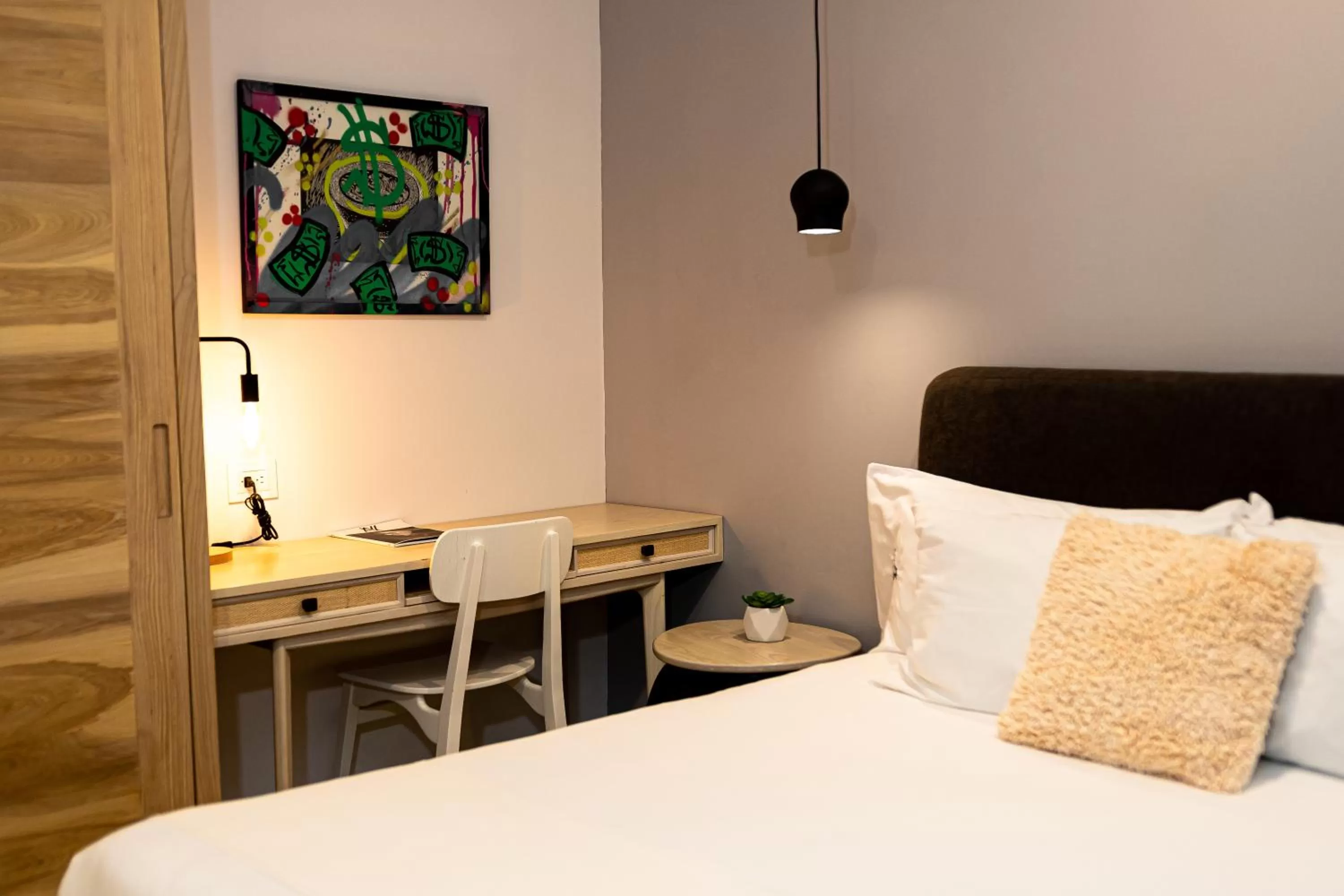 room service in Auténtico Vertical Playa del Carmen