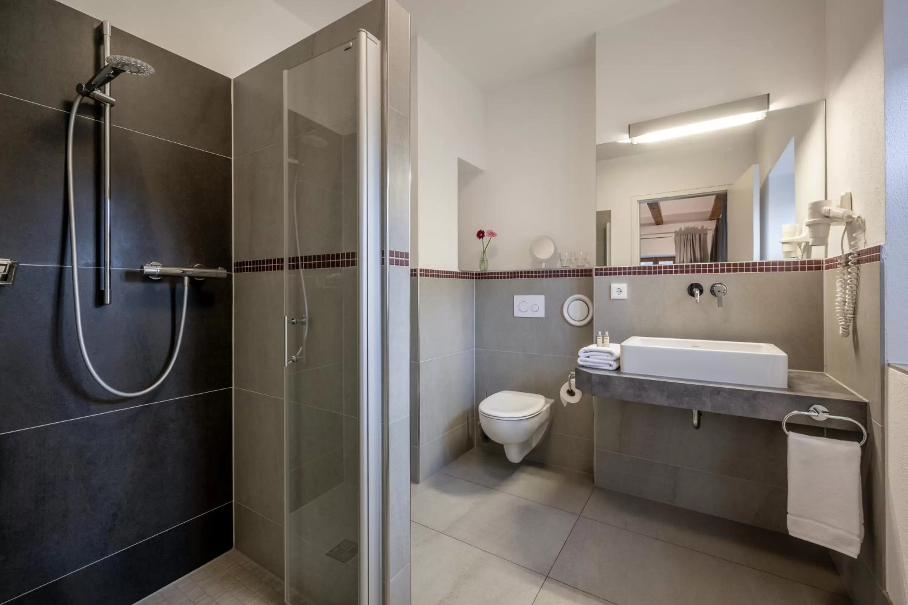 Shower in Gasthaus Unterwirt