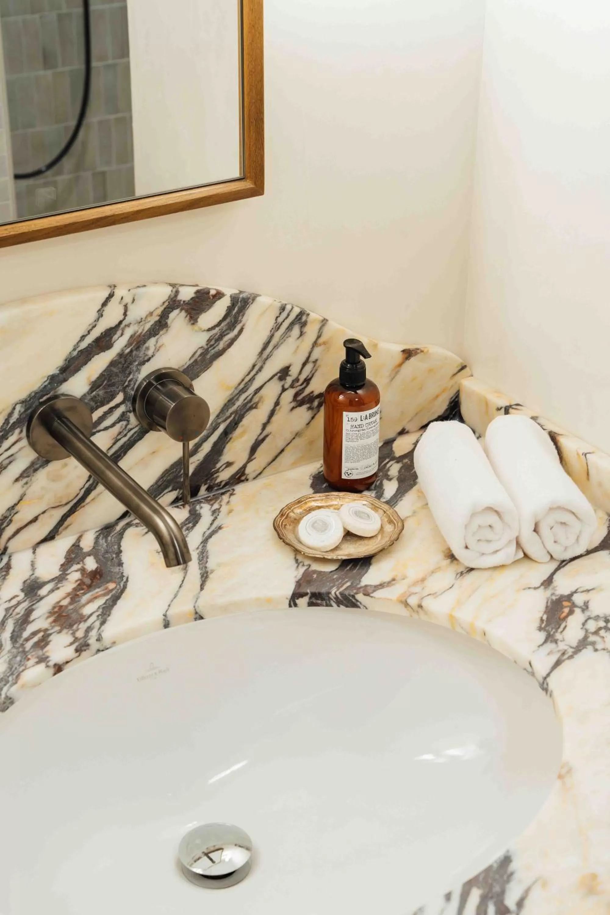 Bathroom in Clemonte Hotel - Your Reception-less Boutique Hideaway