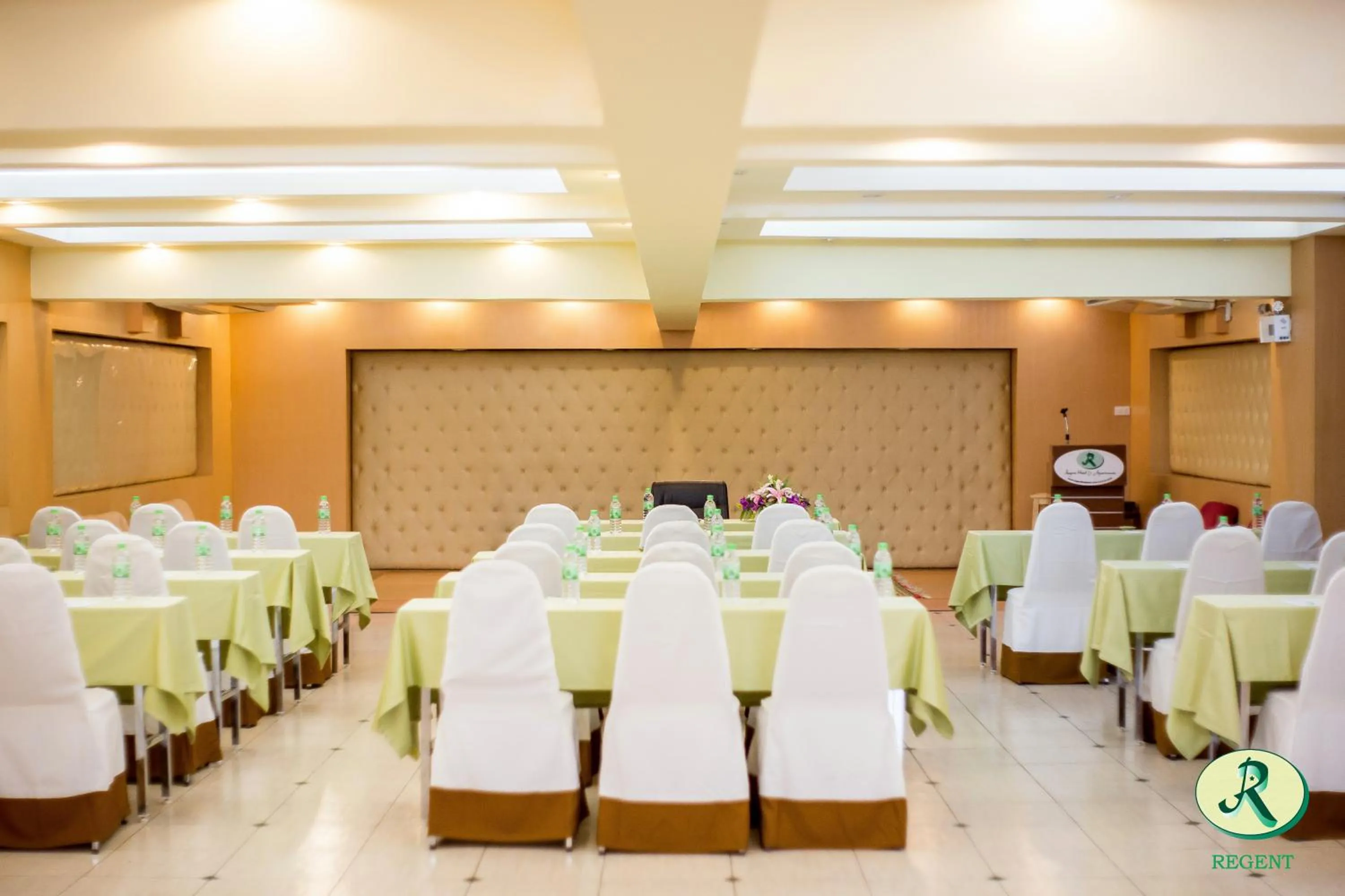 Banquet/Function facilities in Regent Ramkhamhaeng 22