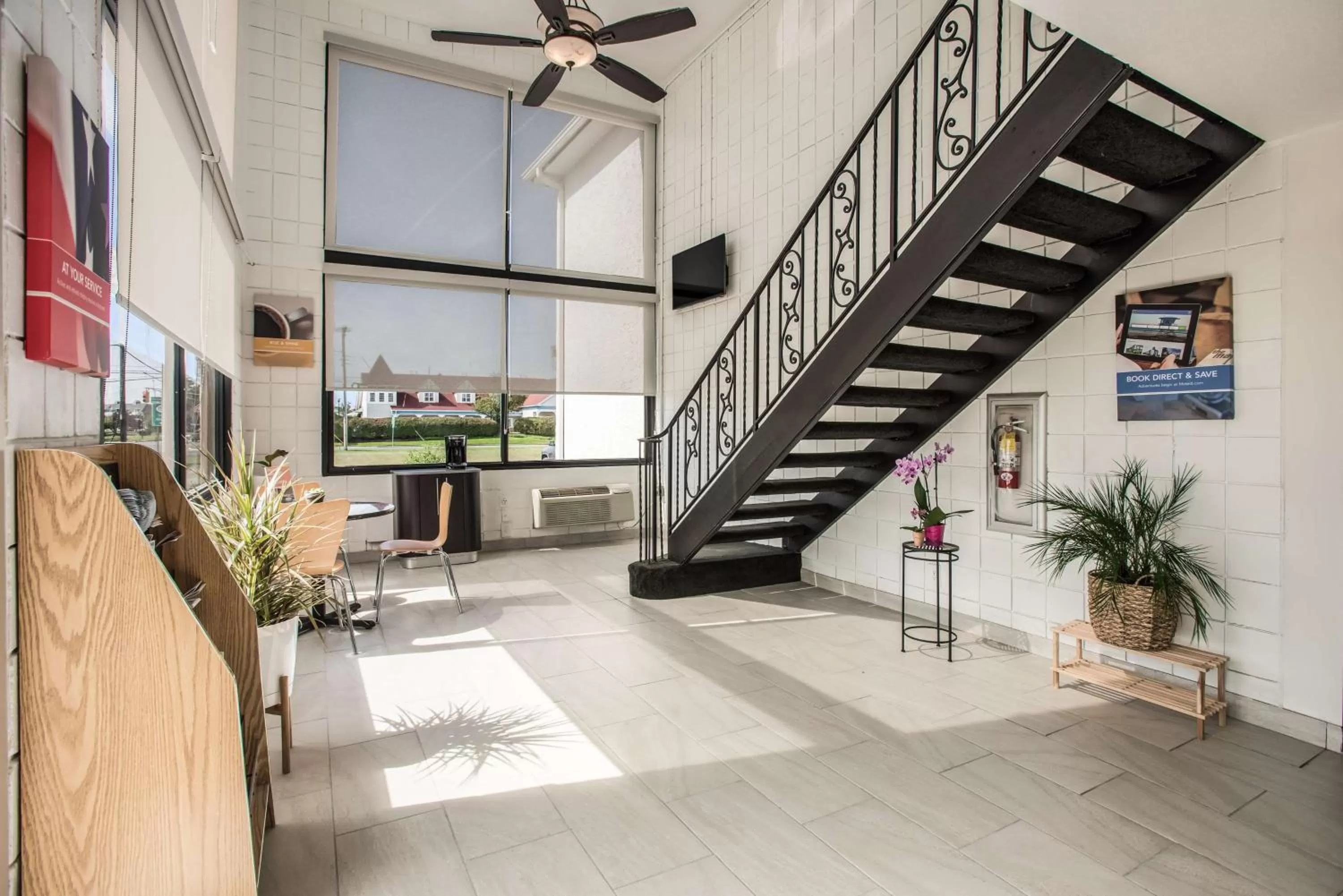 Lobby or reception in Motel 6-Somers Point, NJ - Ocean City - Wild Wood Beach