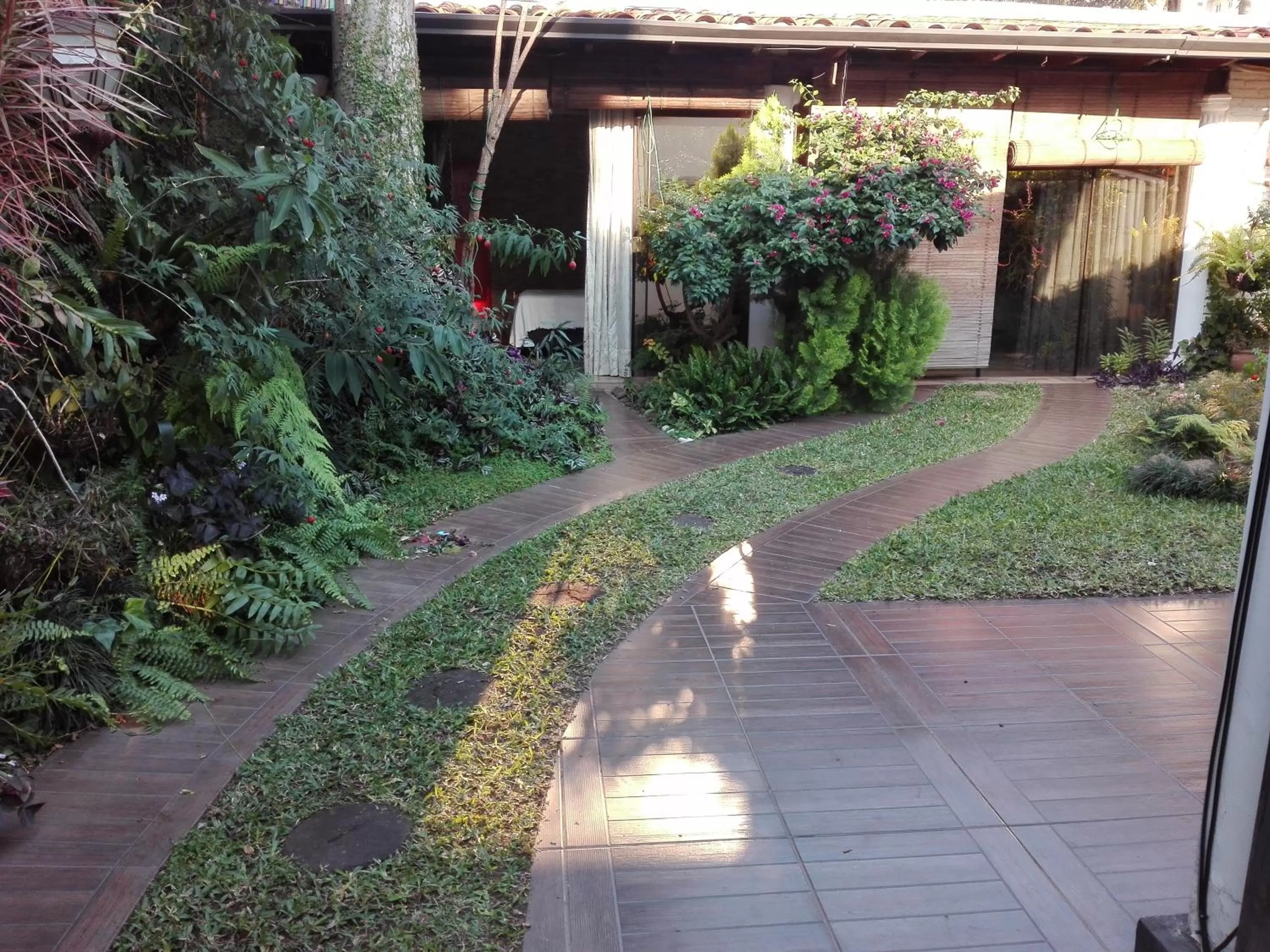 Garden in Granados B&B