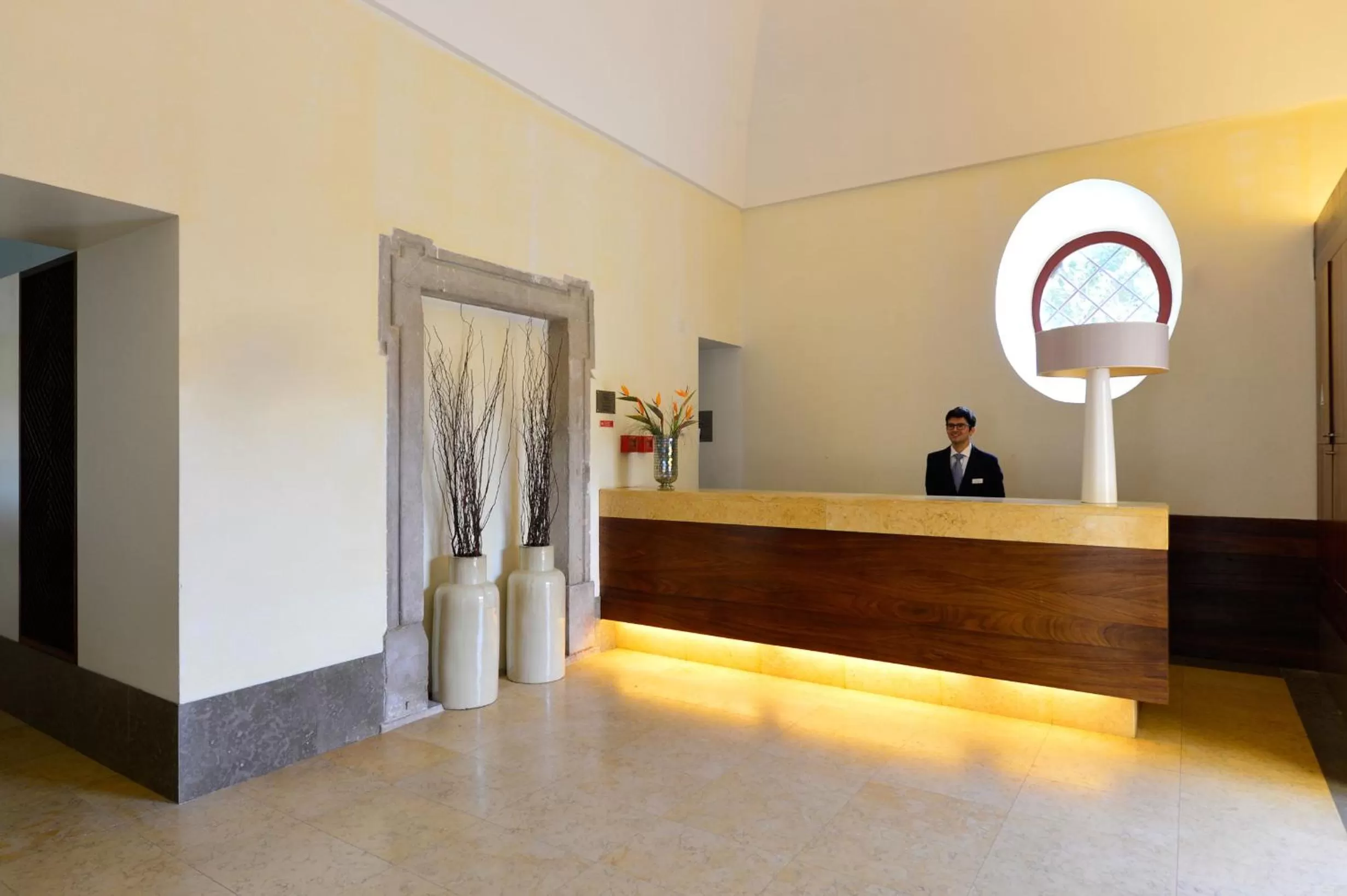 Lobby or reception in Pousada Convento de Tavira