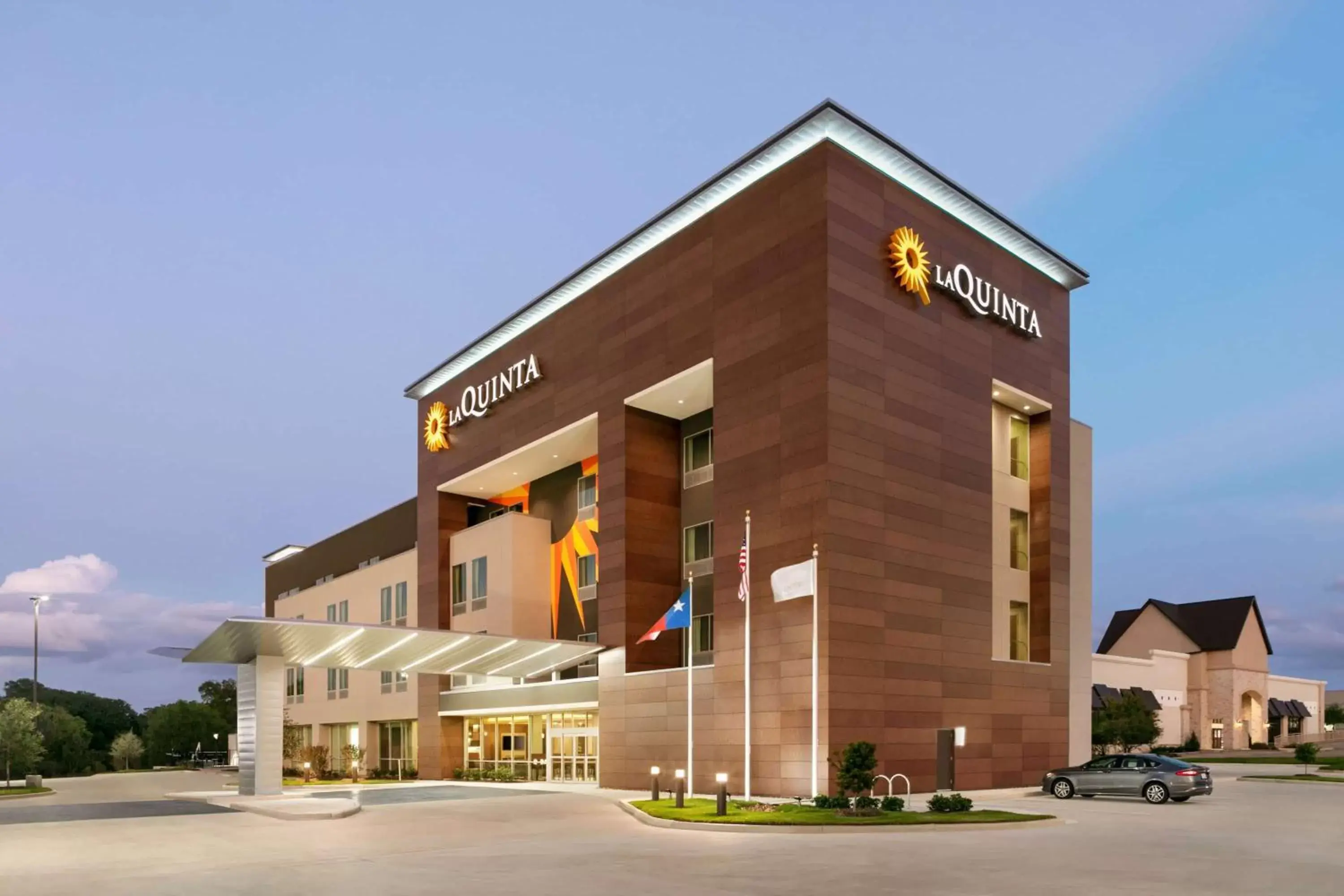La Quinta Inn & Suites by Wyndham College Station North La Quinta Inn & Suites by Wyndham College Station North