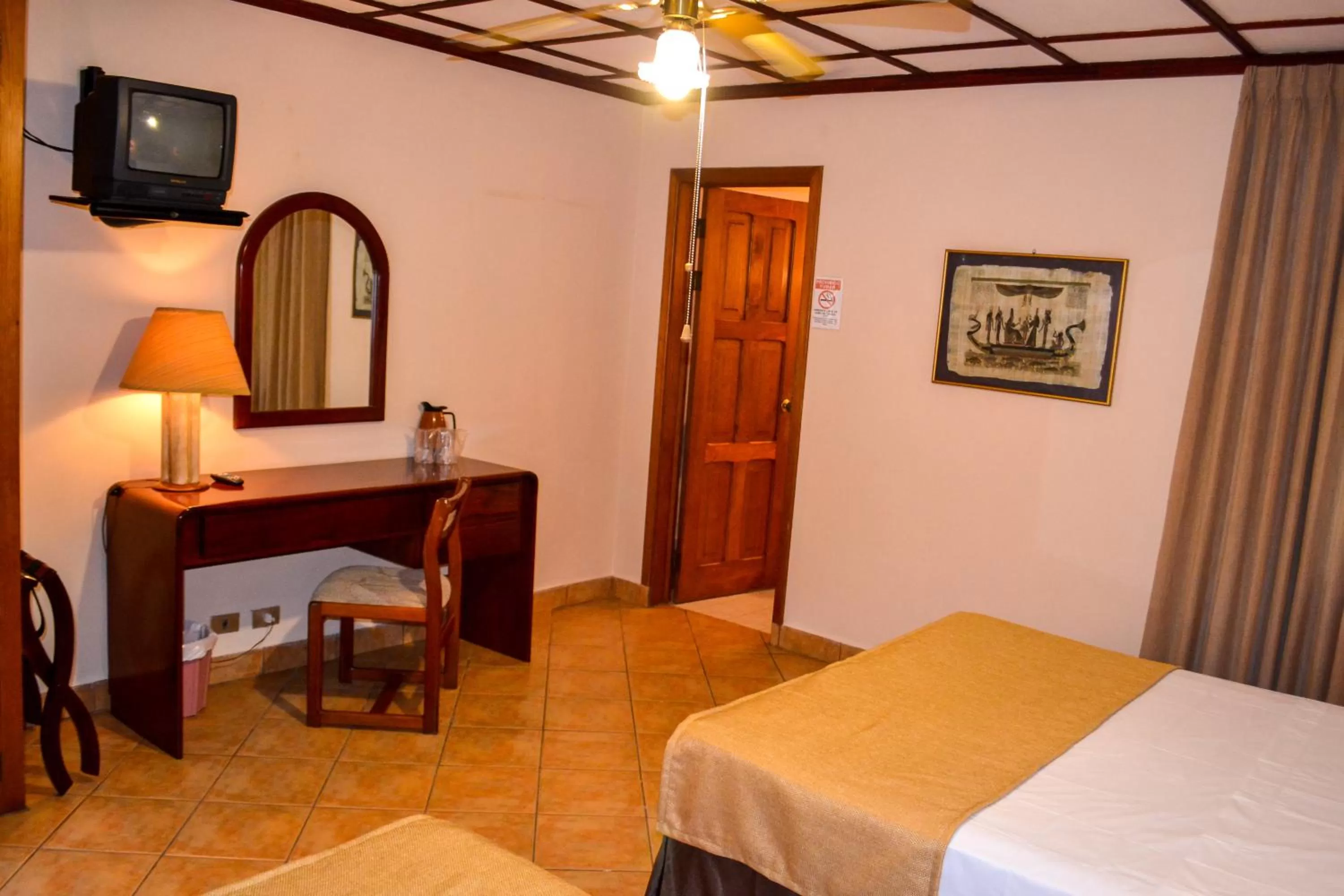 Bed in El Tucano Resort & Thermal Spa