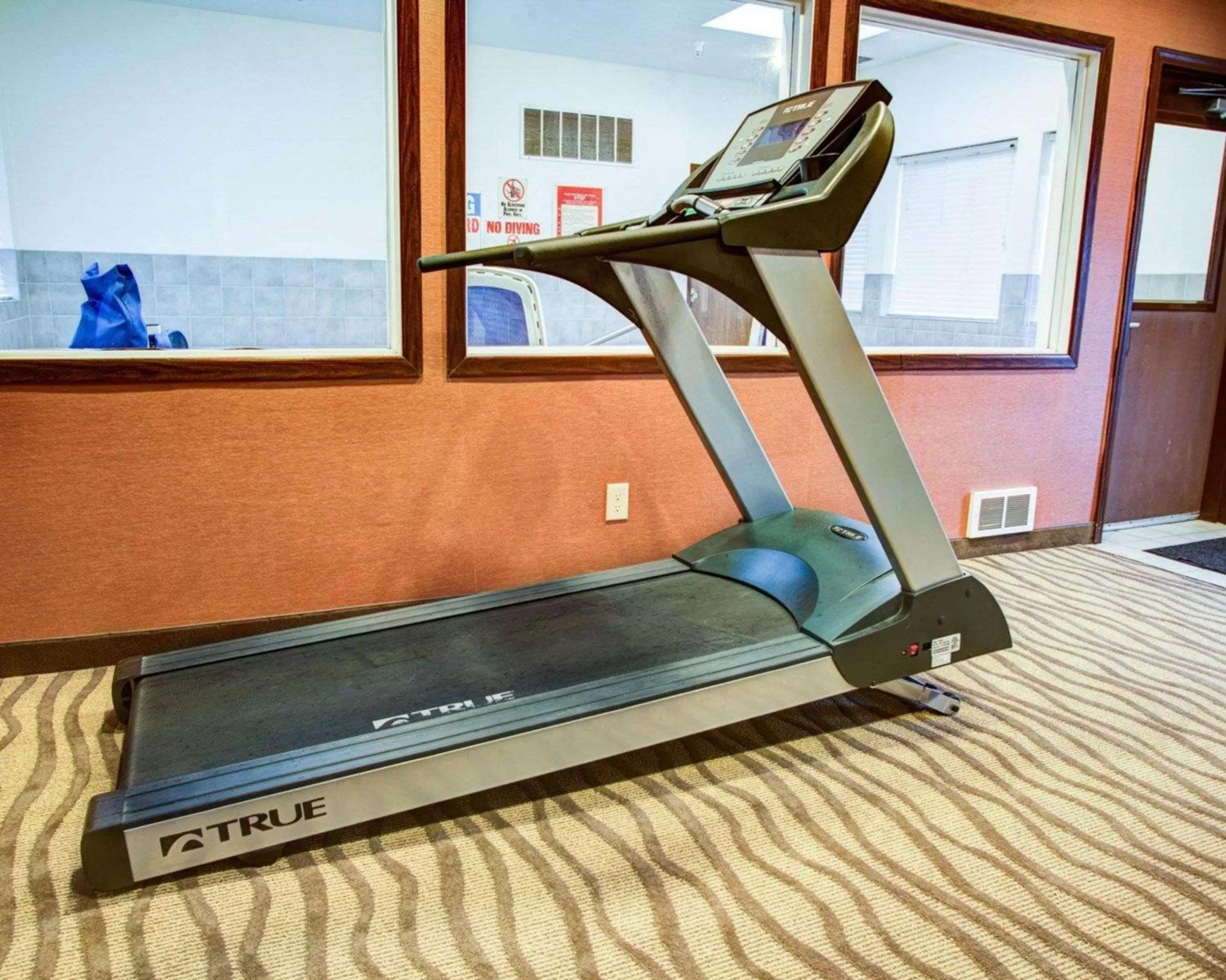 Fitness centre/facilities in Quality Inn Florence