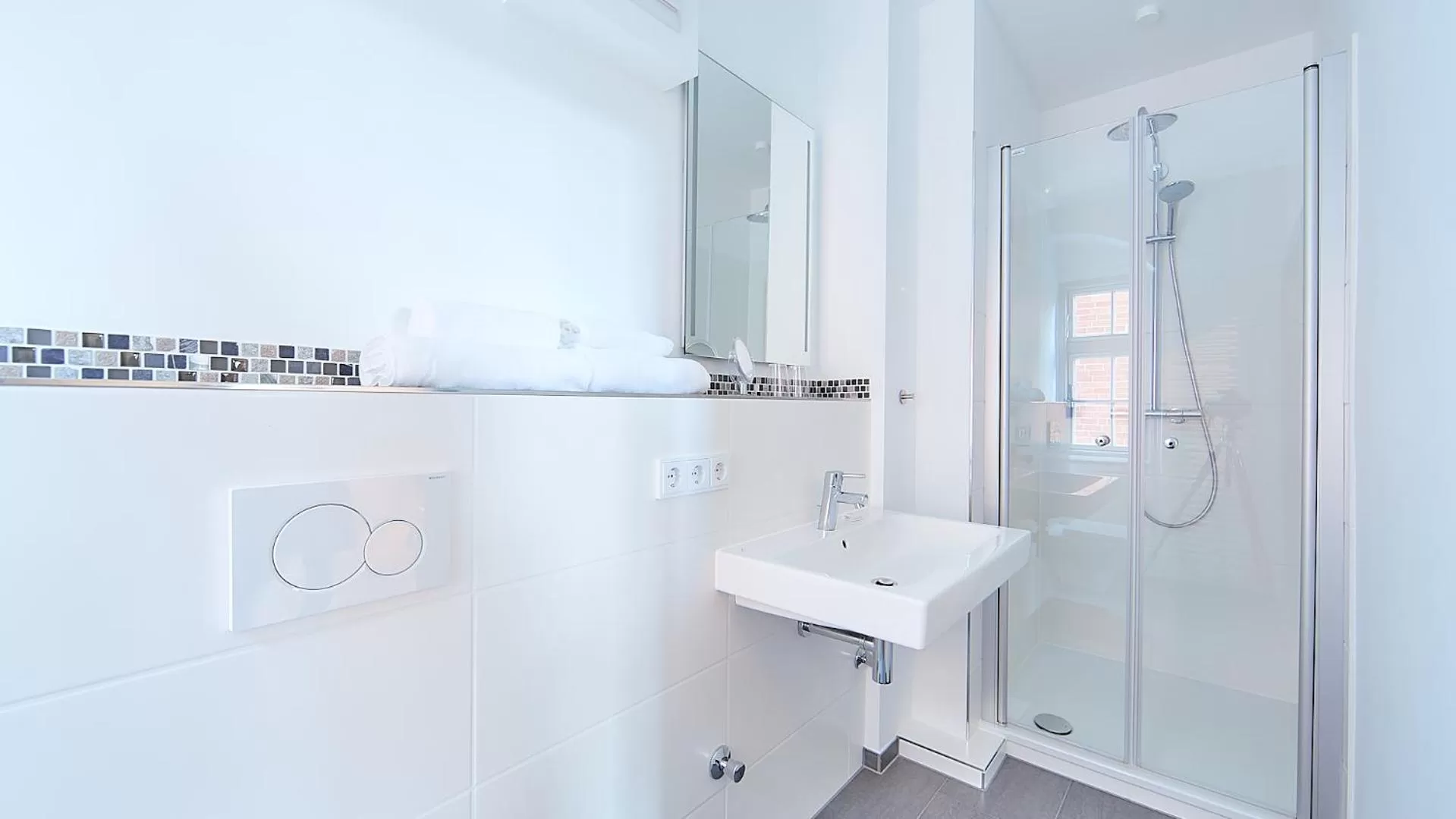 Bathroom in Anno 1433 Hotel Lüneburg