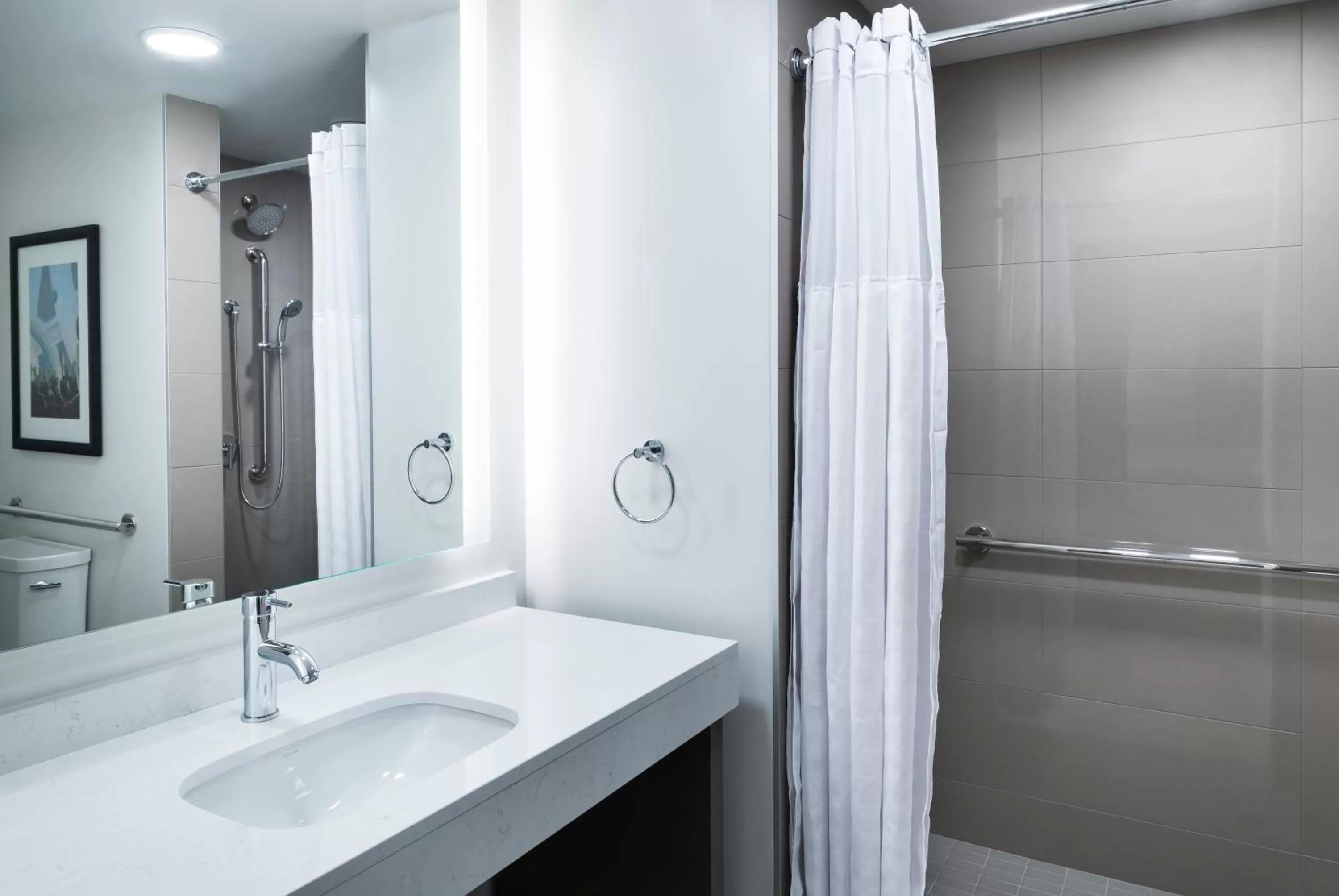 Bathroom in Hyatt House Tempe Phoenix University