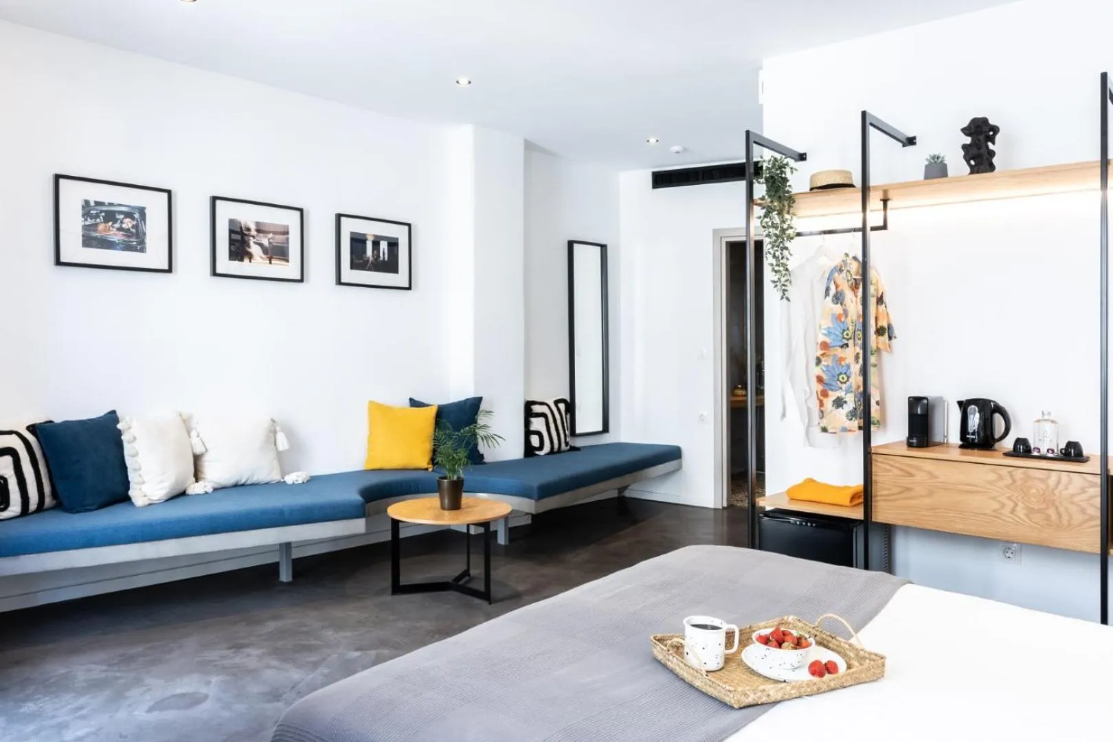 Bedroom, Bed in Melo Athens