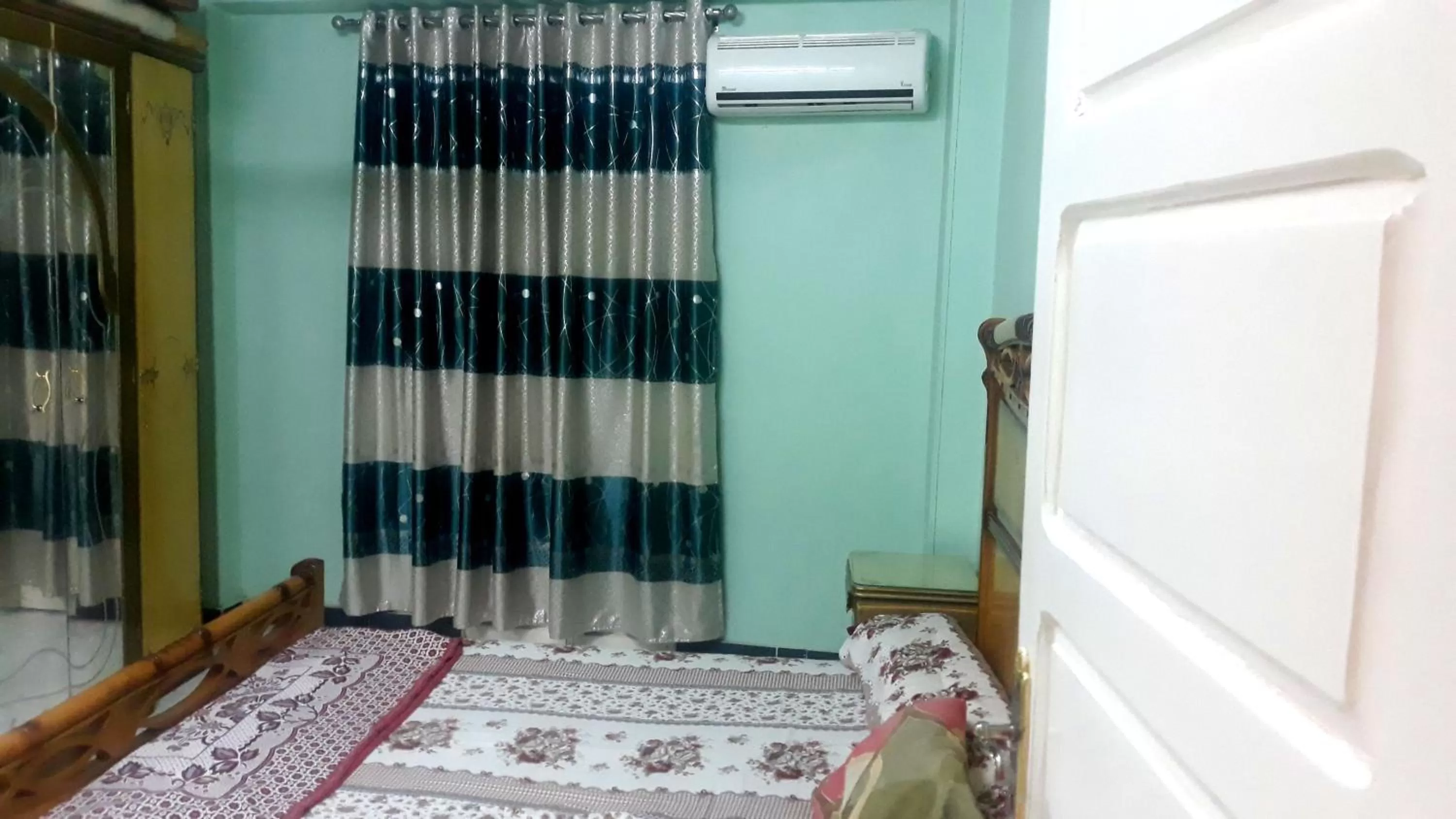 Bed in Taharka Nubian House