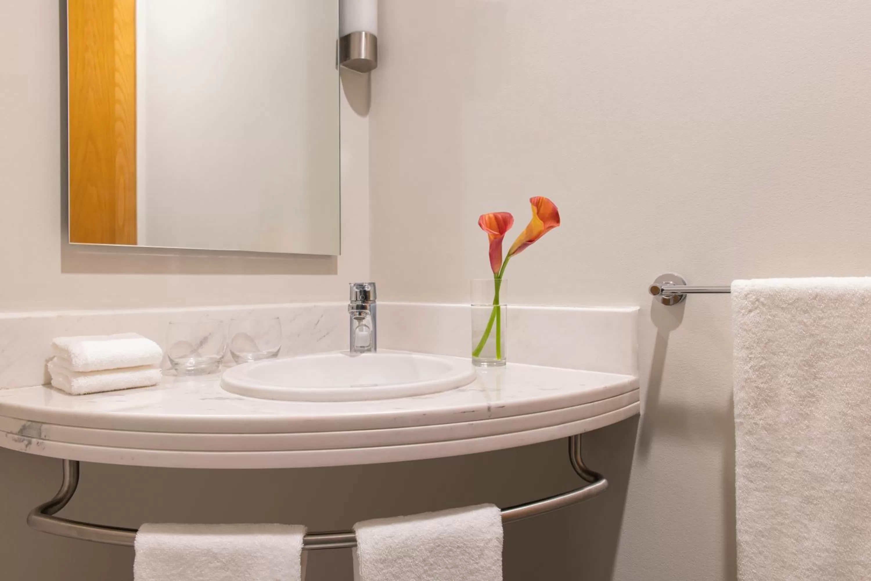 Property building in ibis Doha