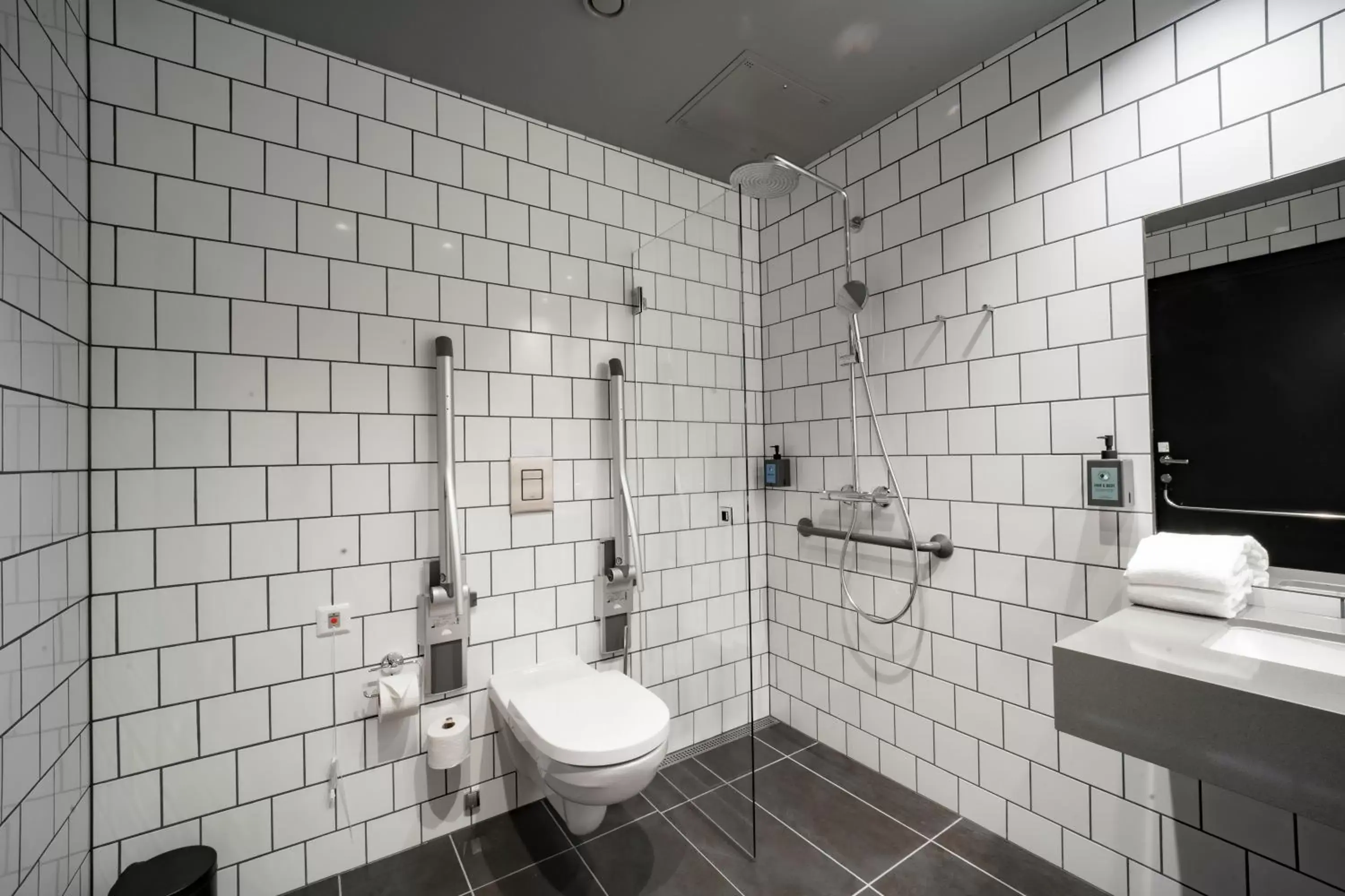 XXL-Room in Comfort Hotel Solna Arenastaden XXL-Room in Comfort Hotel Solna Arenastaden