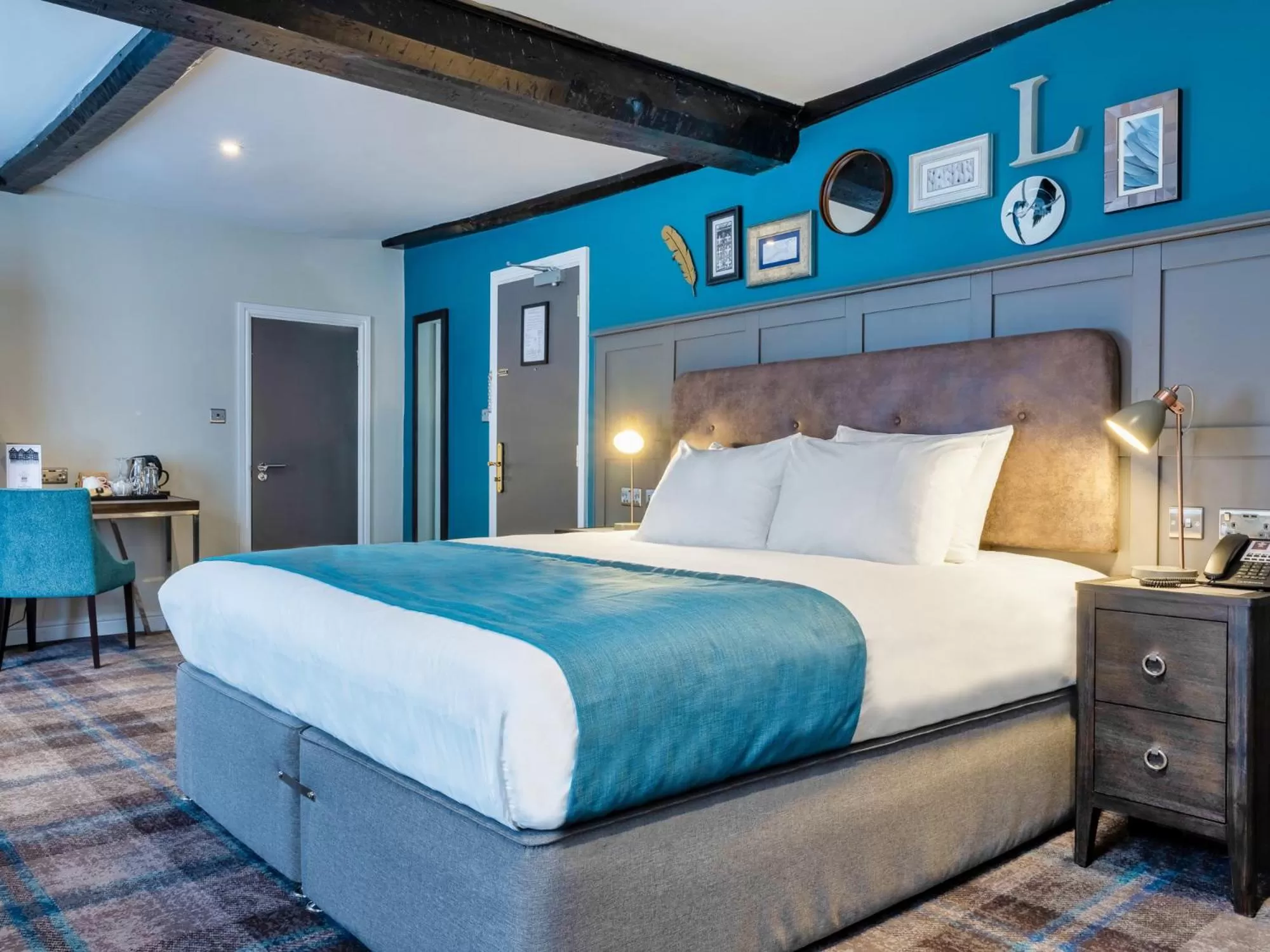 Bedroom, Bed in The Feathers Hotel