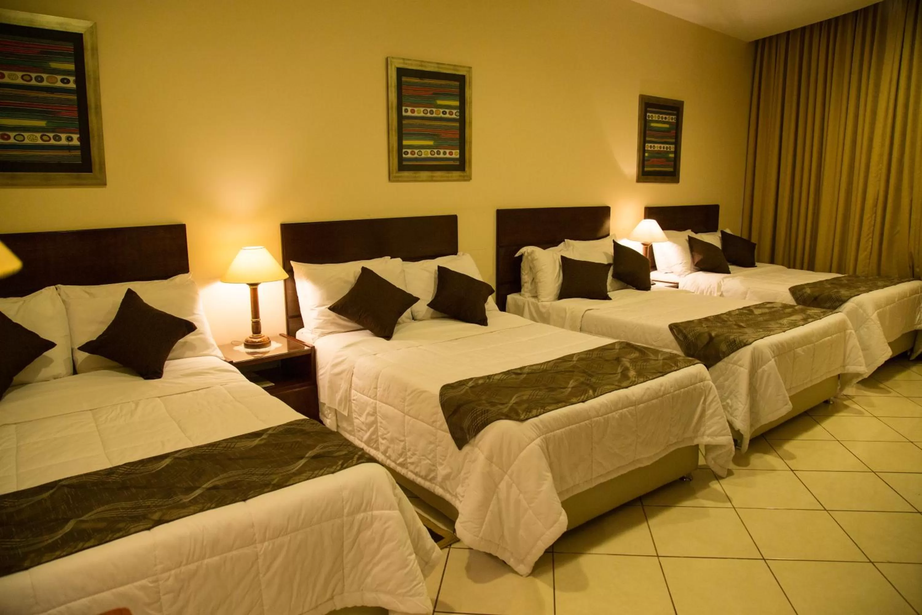 Bed in Asunción Gran Hotel