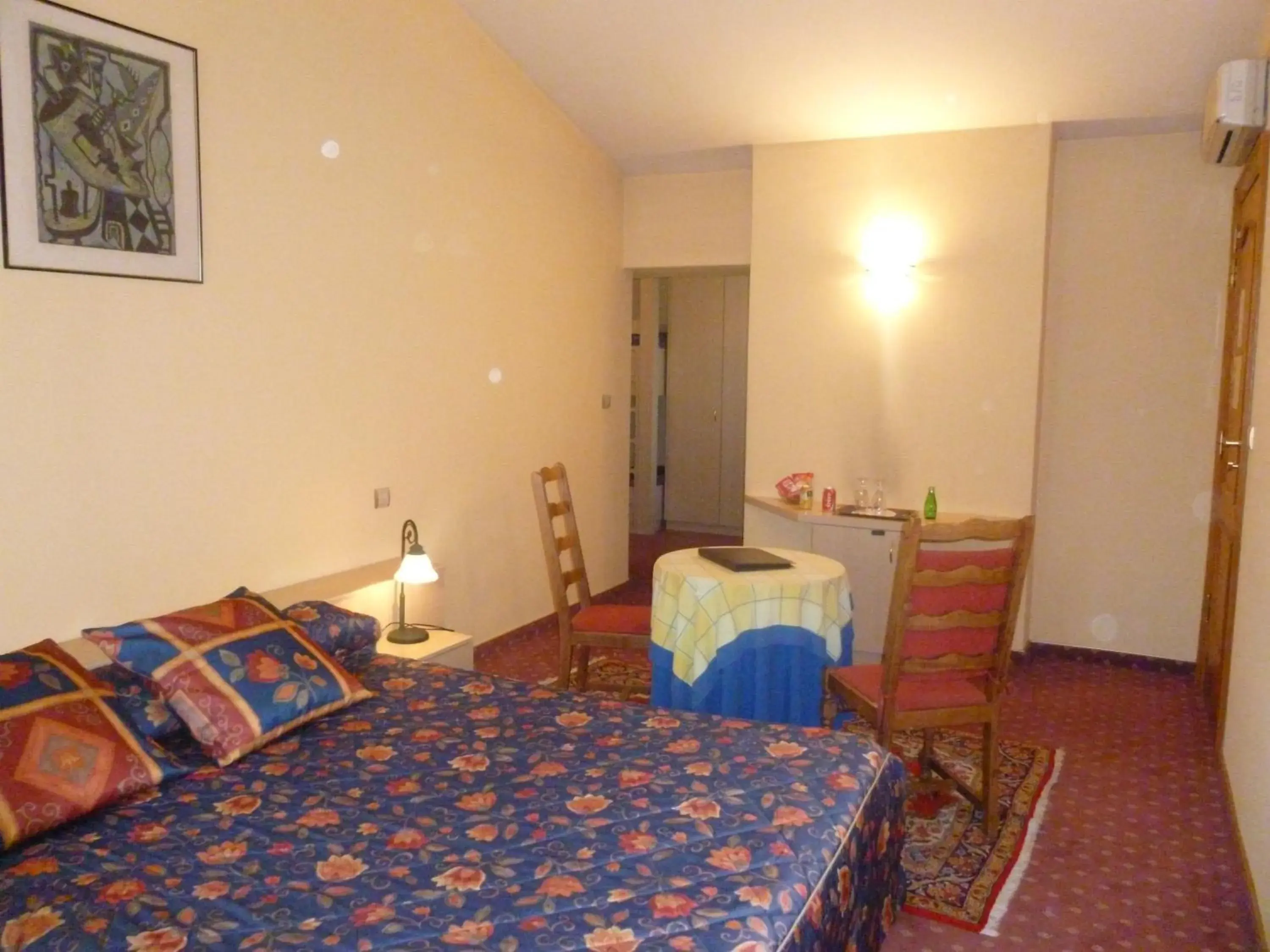 Family Suite in Les Reflets Jaunes Family Suite in Les Reflets Jaunes