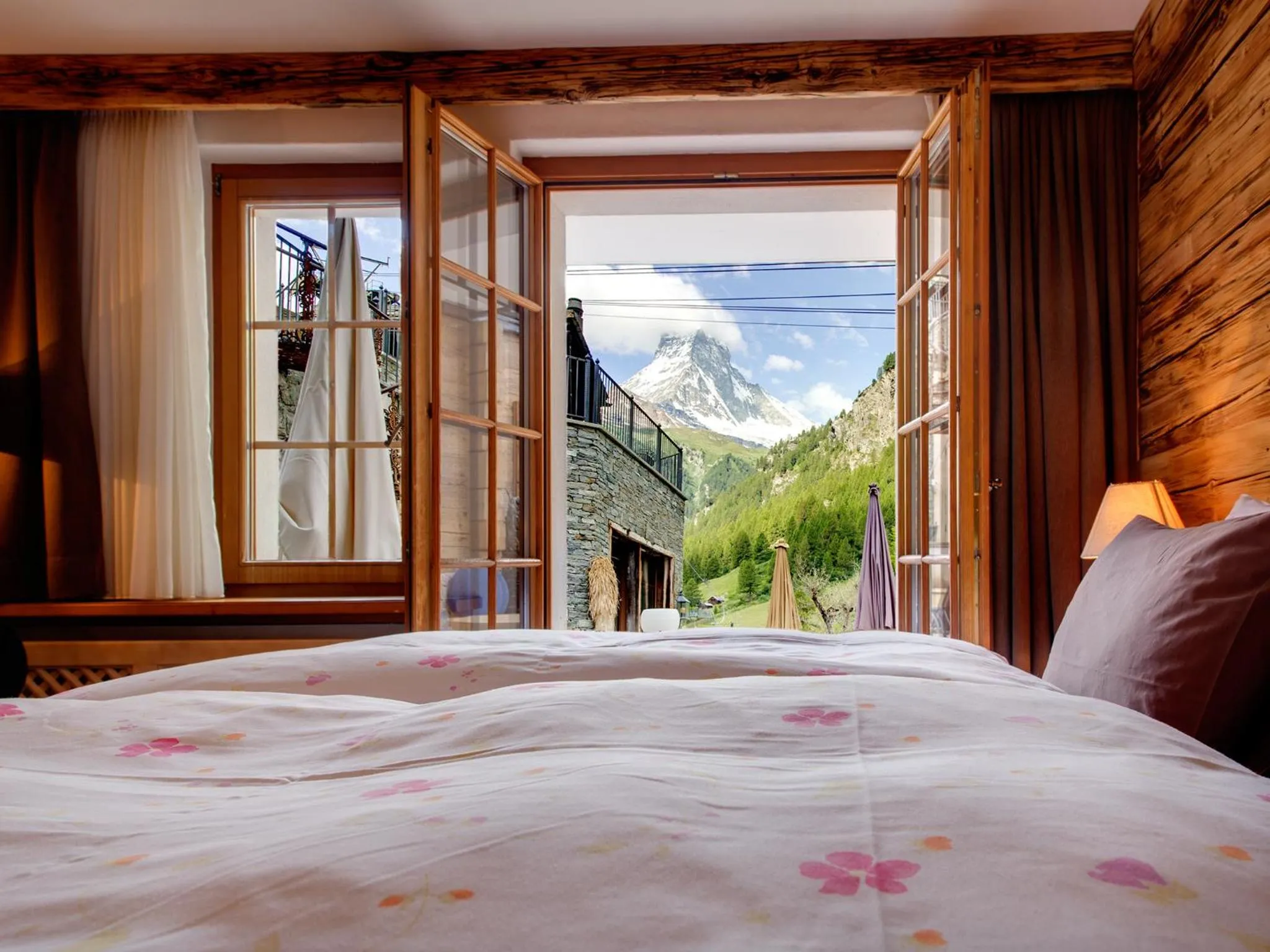 Mountain view, Bed in Hotel Berghof