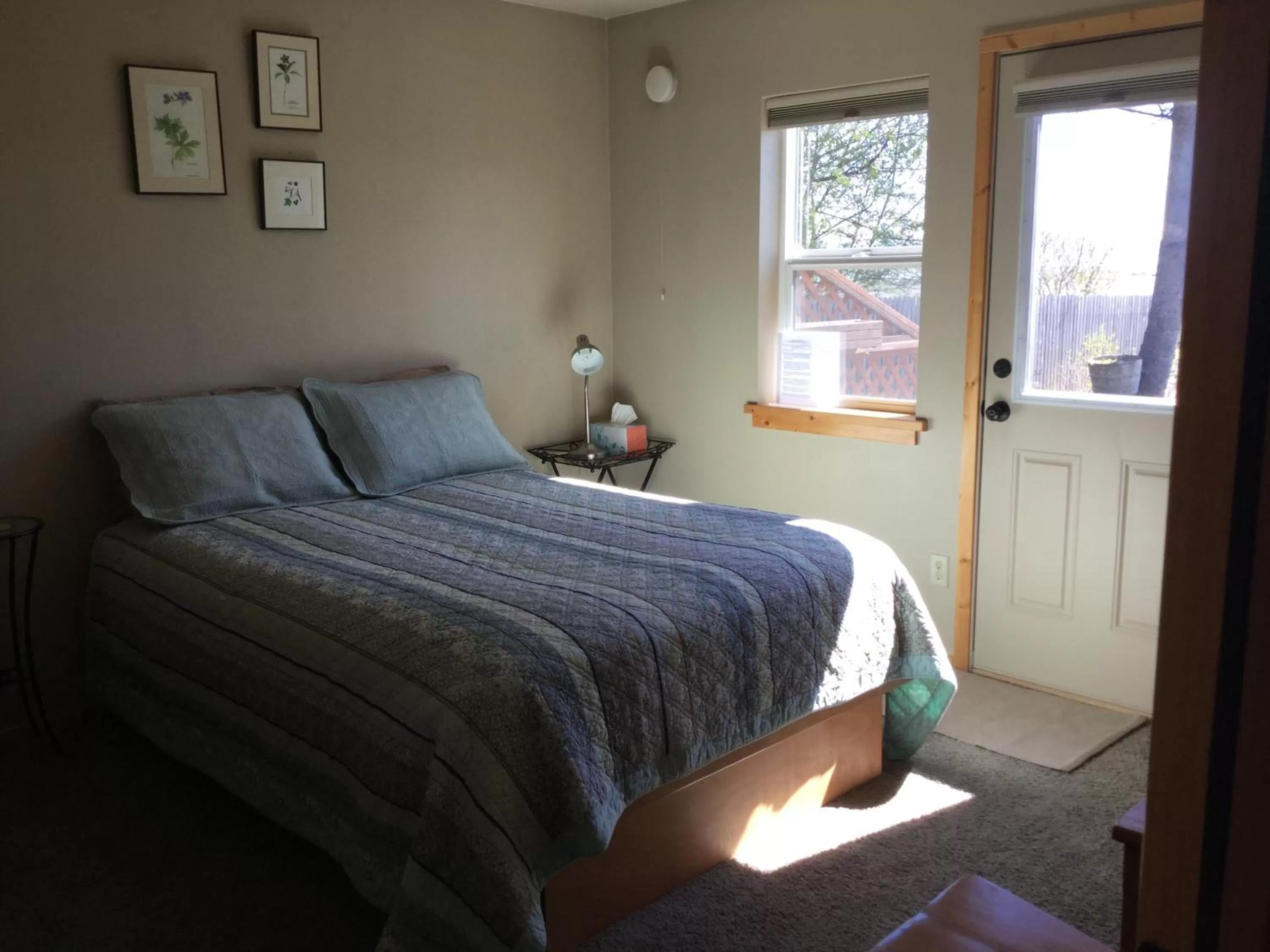 Bed in Bay Avenue Inn