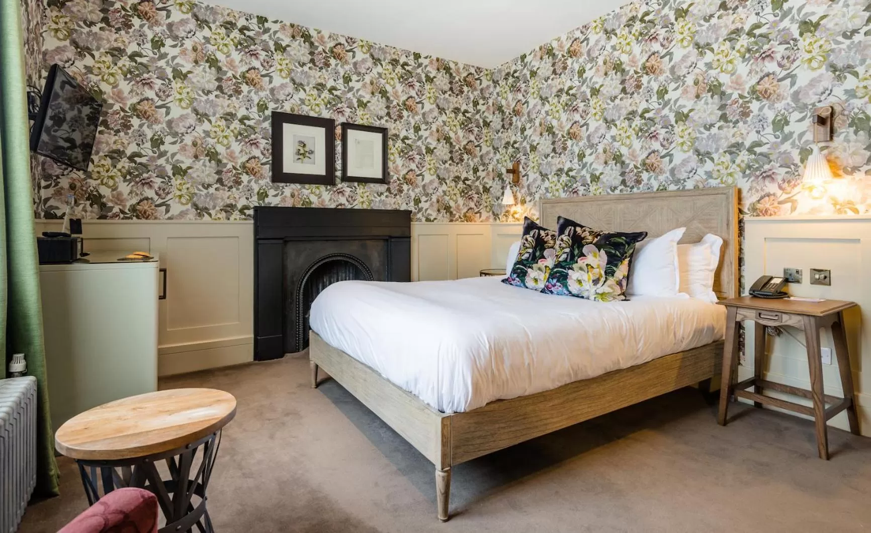 Bedroom, Bed in Didsbury House Hotel