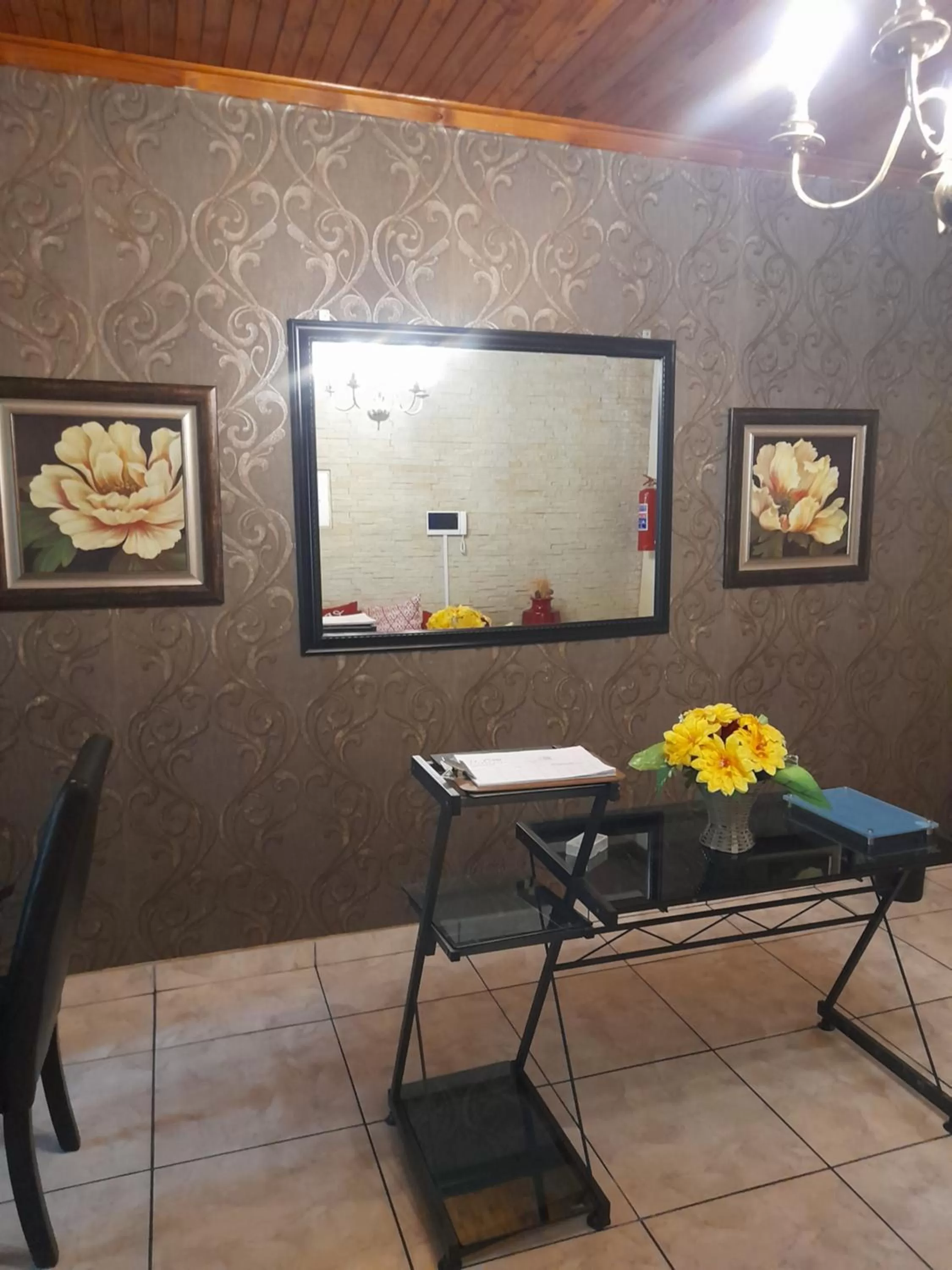 Dining area in Pablo Guesthouse